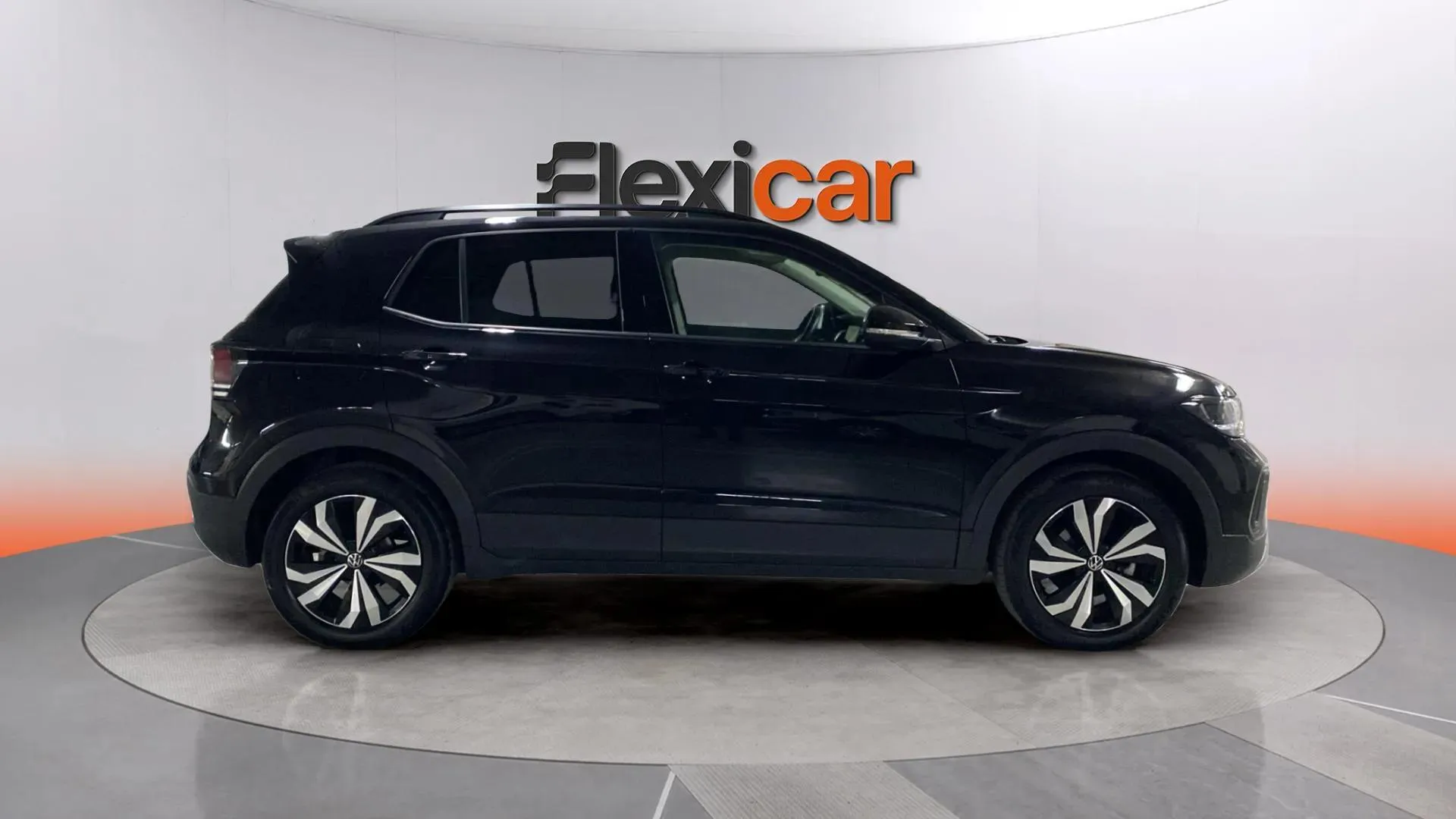 Volkswagen T-Cross "más" 1.0 TSI DSG - foto 8