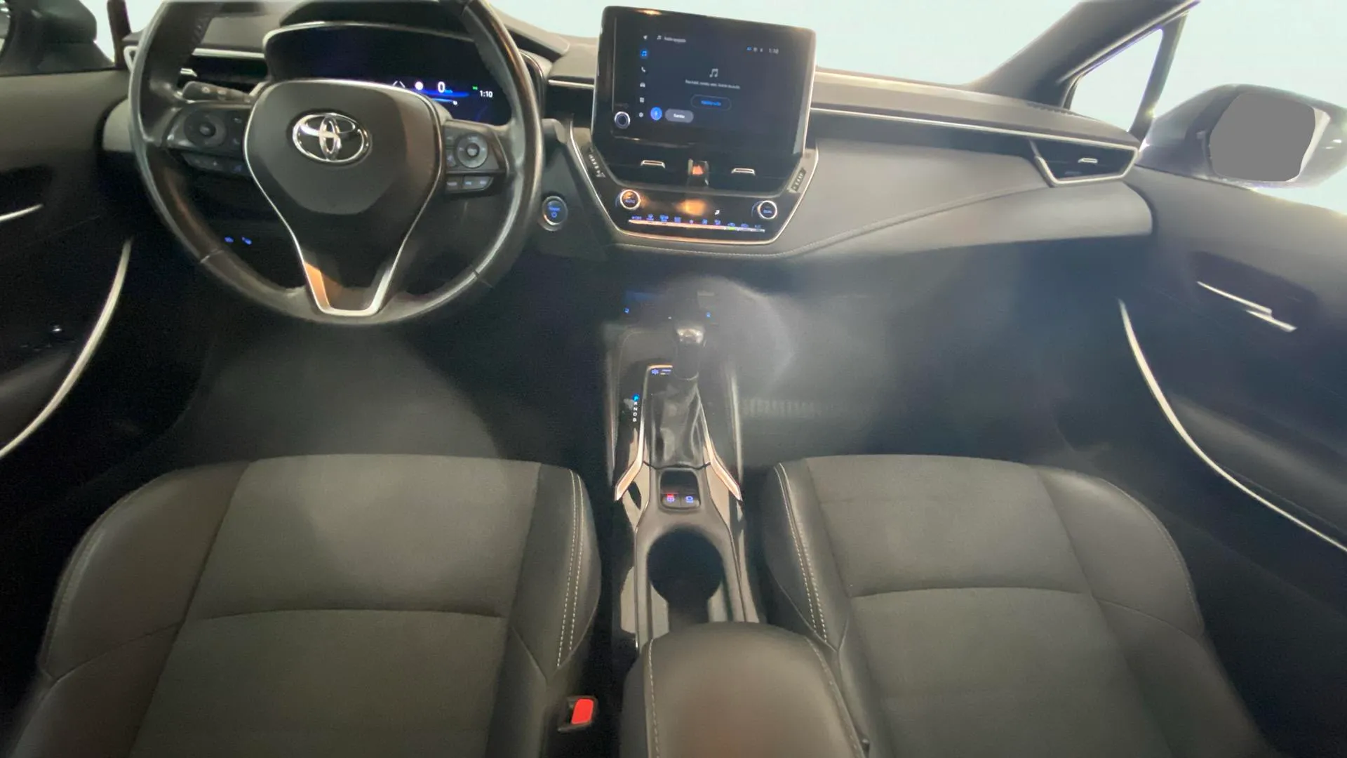 Toyota Corolla 125H e-CVT Style Plus - foto 6
