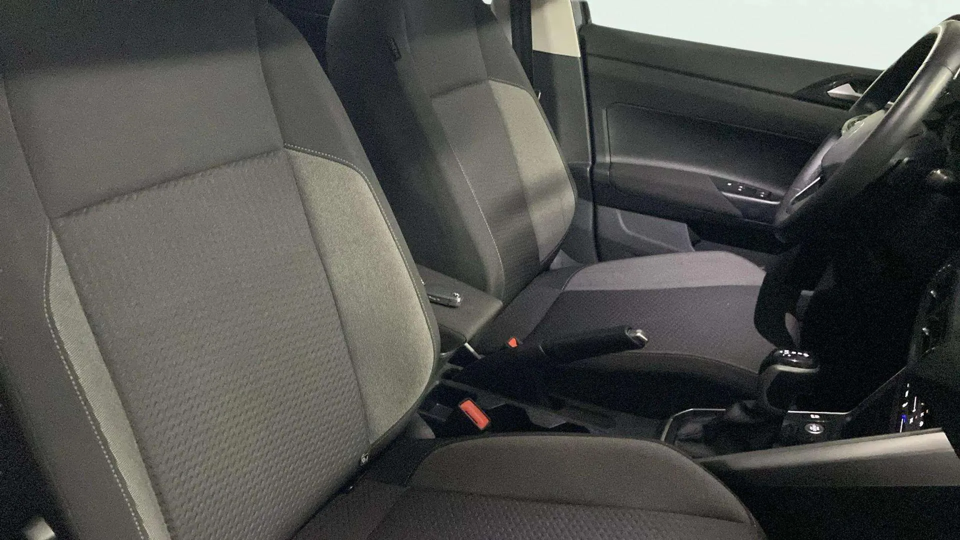 Volkswagen Taigo "más" 1.0 TSI DSG - foto 22