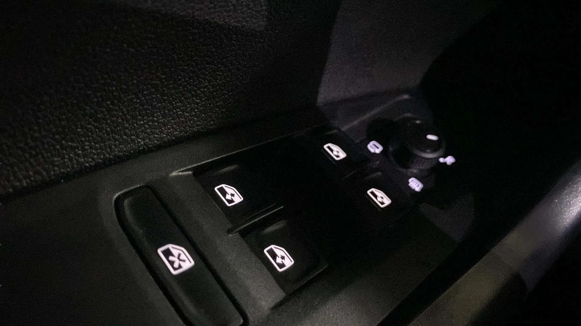 Volkswagen Taigo "más" 1.0 TSI DSG - foto 19