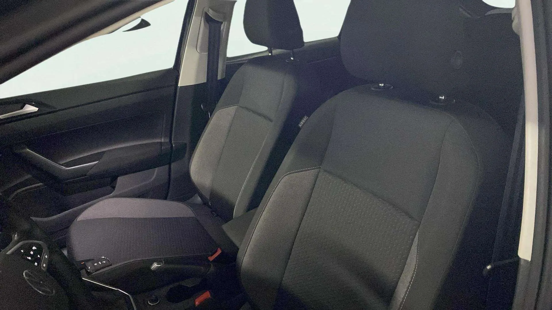 Volkswagen Taigo "Más" 1.0 TSI - foto 22