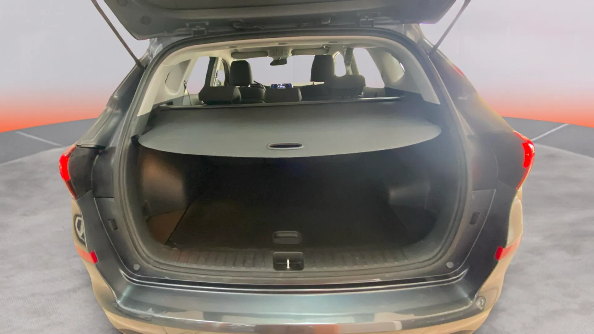 Hyundai Tucson 1.6 GDI Essence BE 4x2 - foto 12