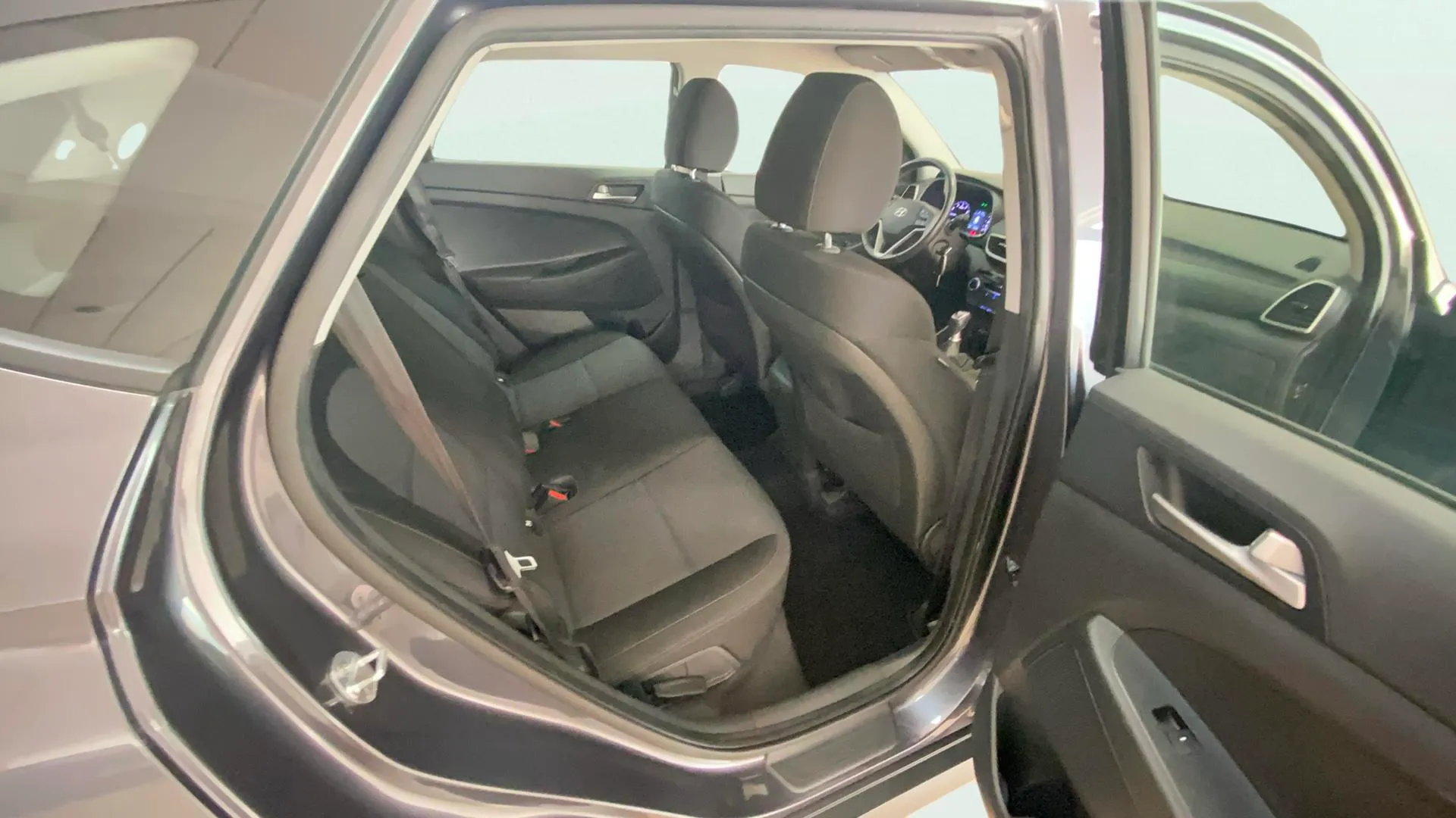 Hyundai Tucson 1.6 GDI Essence BE 4x2 - foto 10