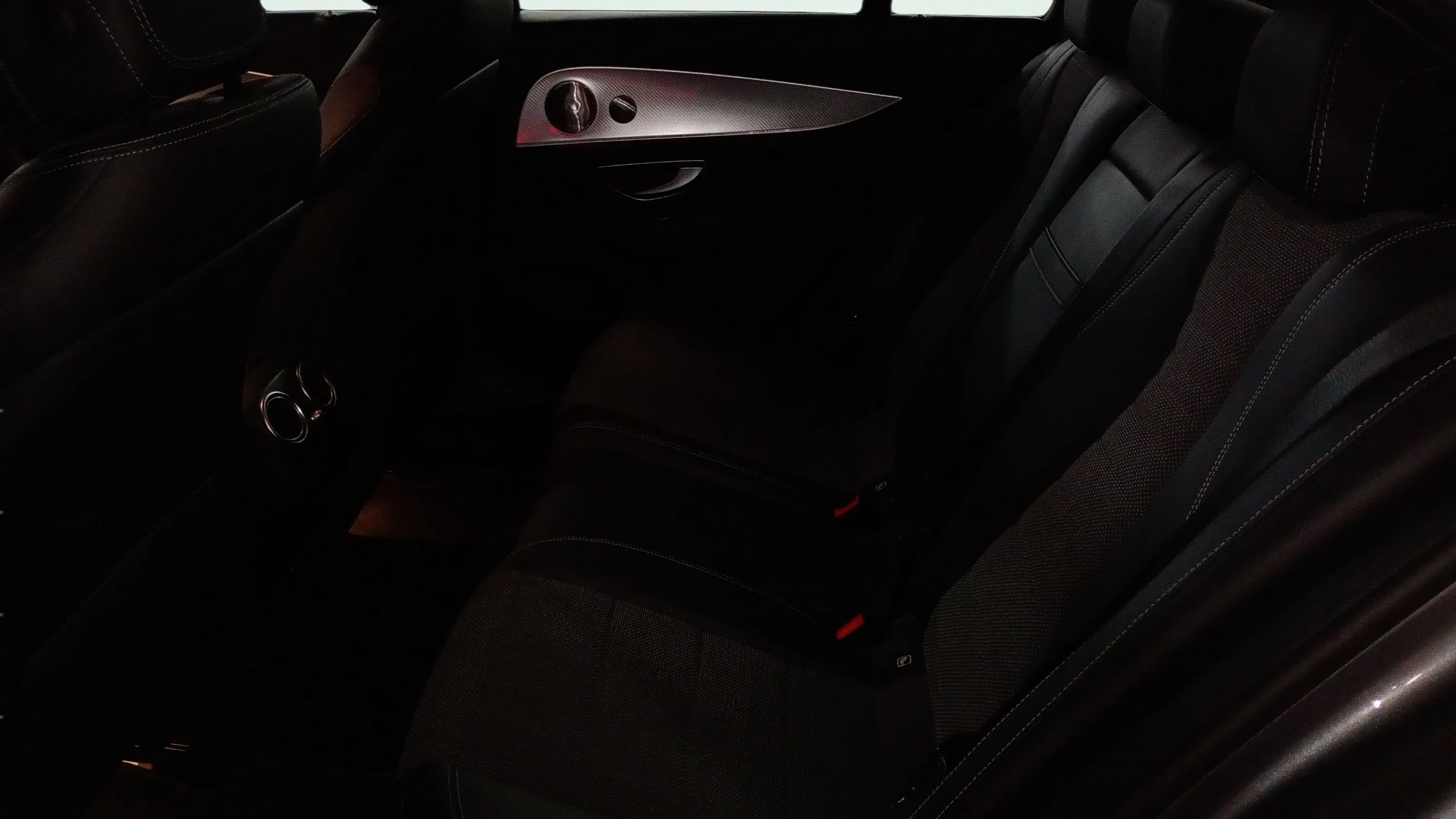 Mercedes-Benz Clase E E 300 e - foto 23