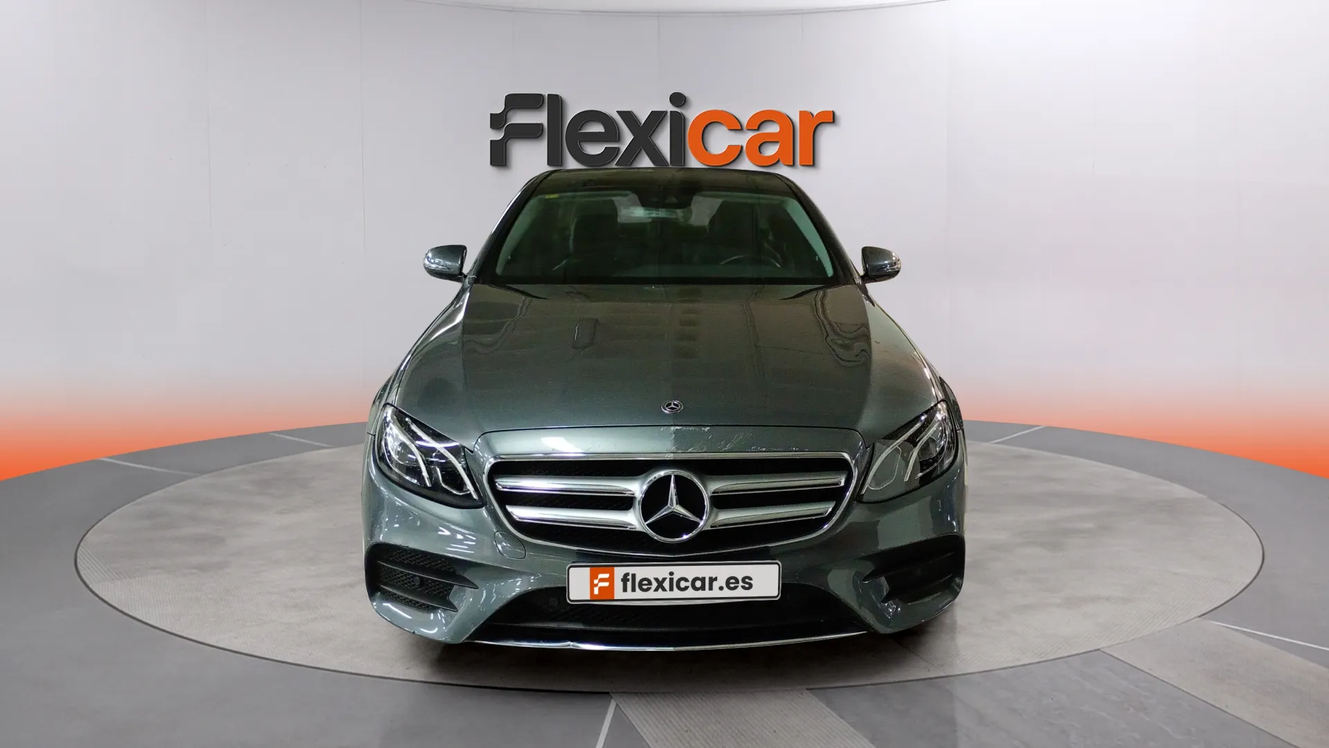 Mercedes-Benz Clase E E 300 e - foto 2