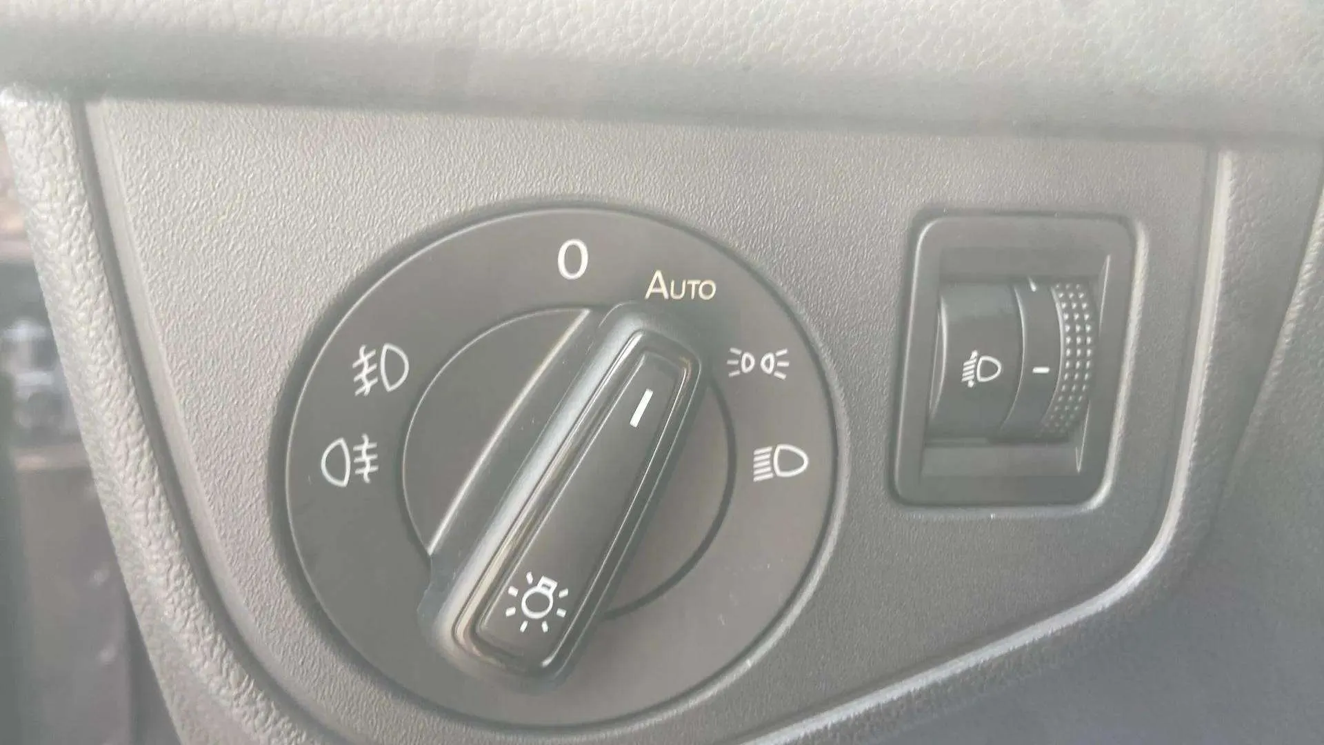 Volkswagen Taigo "más" 1.0 TSI DSG - foto 22