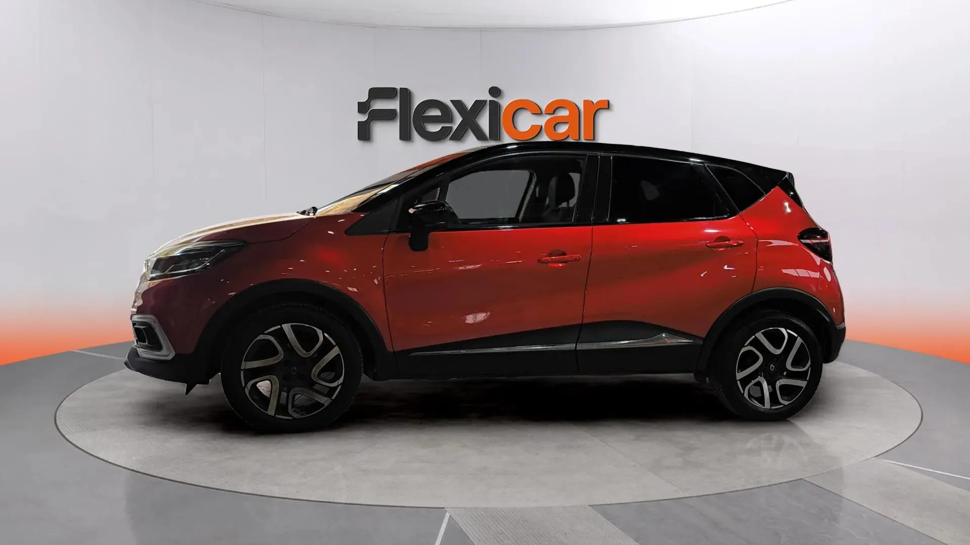 Renault Captur Limited TCe - foto 22