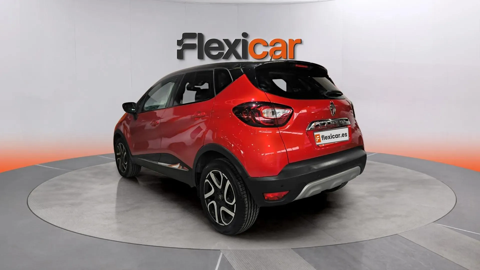 Renault Captur Limited TCe - foto 4