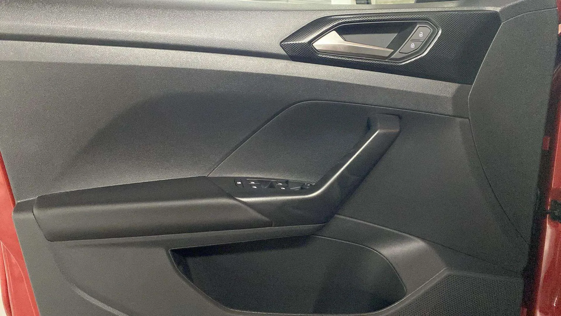 Volkswagen T-Cross "más" 1.0 TSI DSG - foto 27