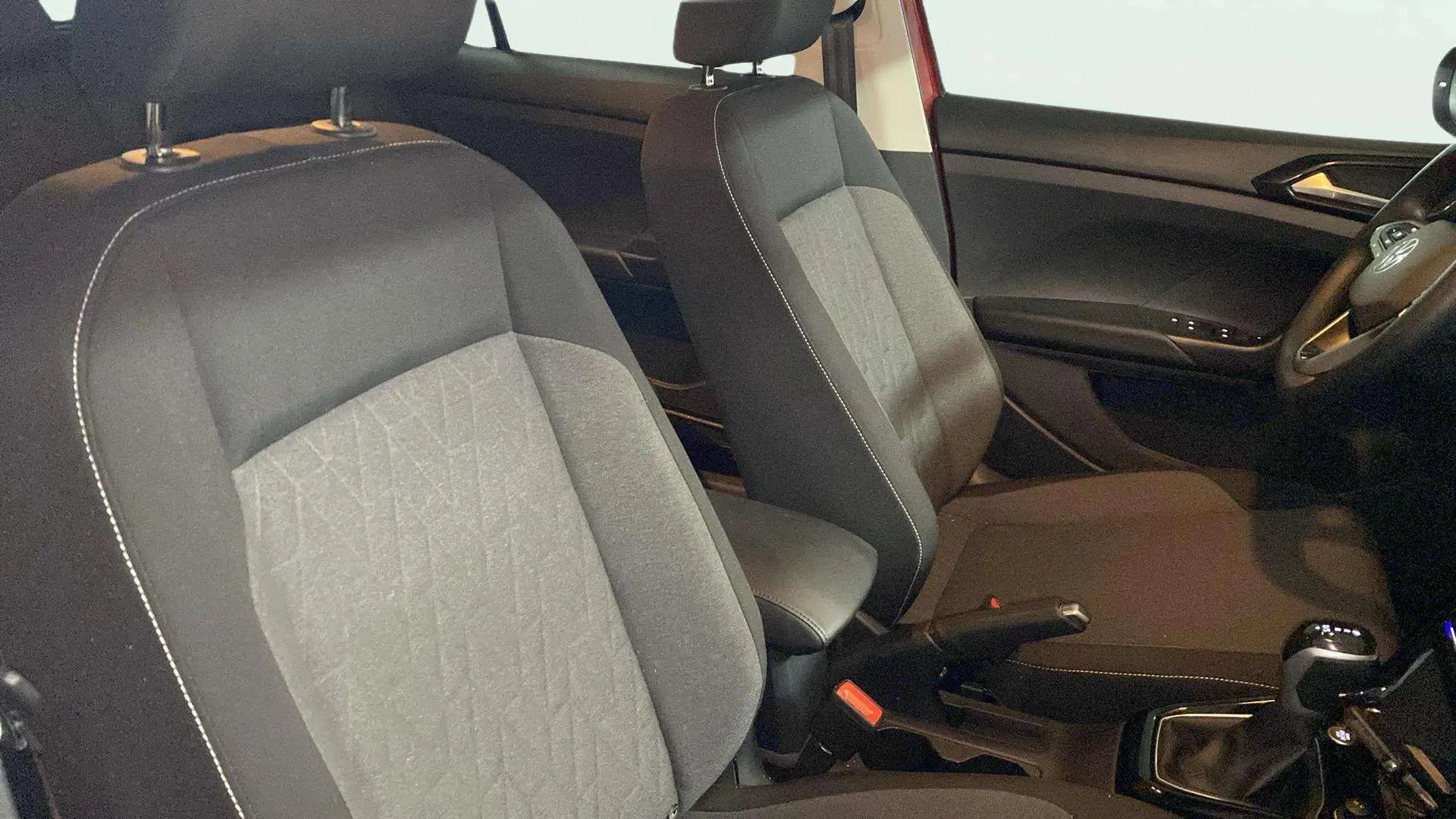 Volkswagen T-Cross "más" 1.0 TSI DSG - foto 22