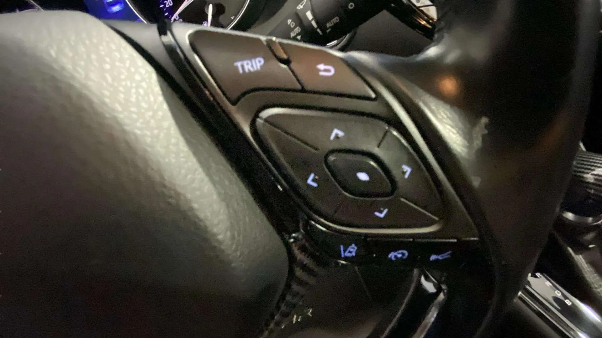 Toyota C-HR 1.8 125H Style Plus - foto 18
