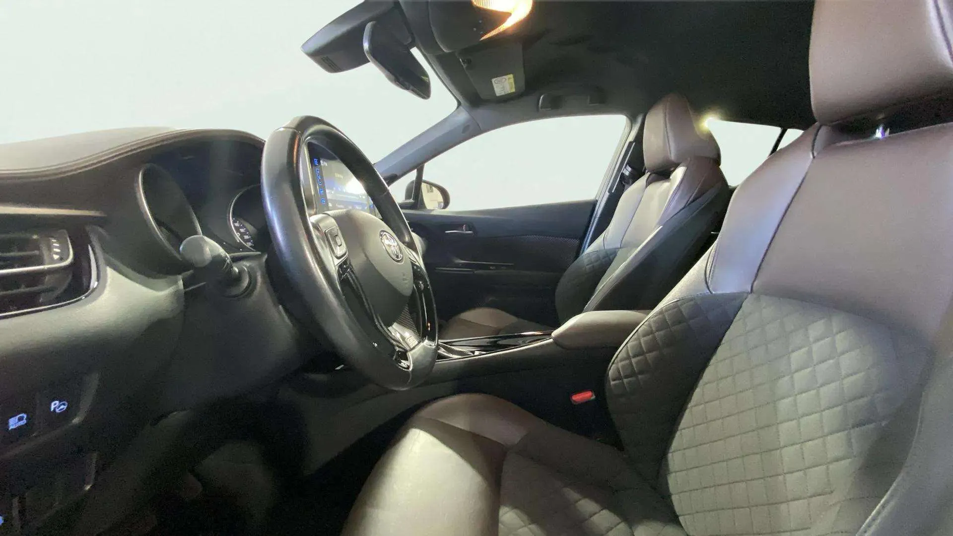 Toyota C-HR 1.8 125H Style Plus - foto 12