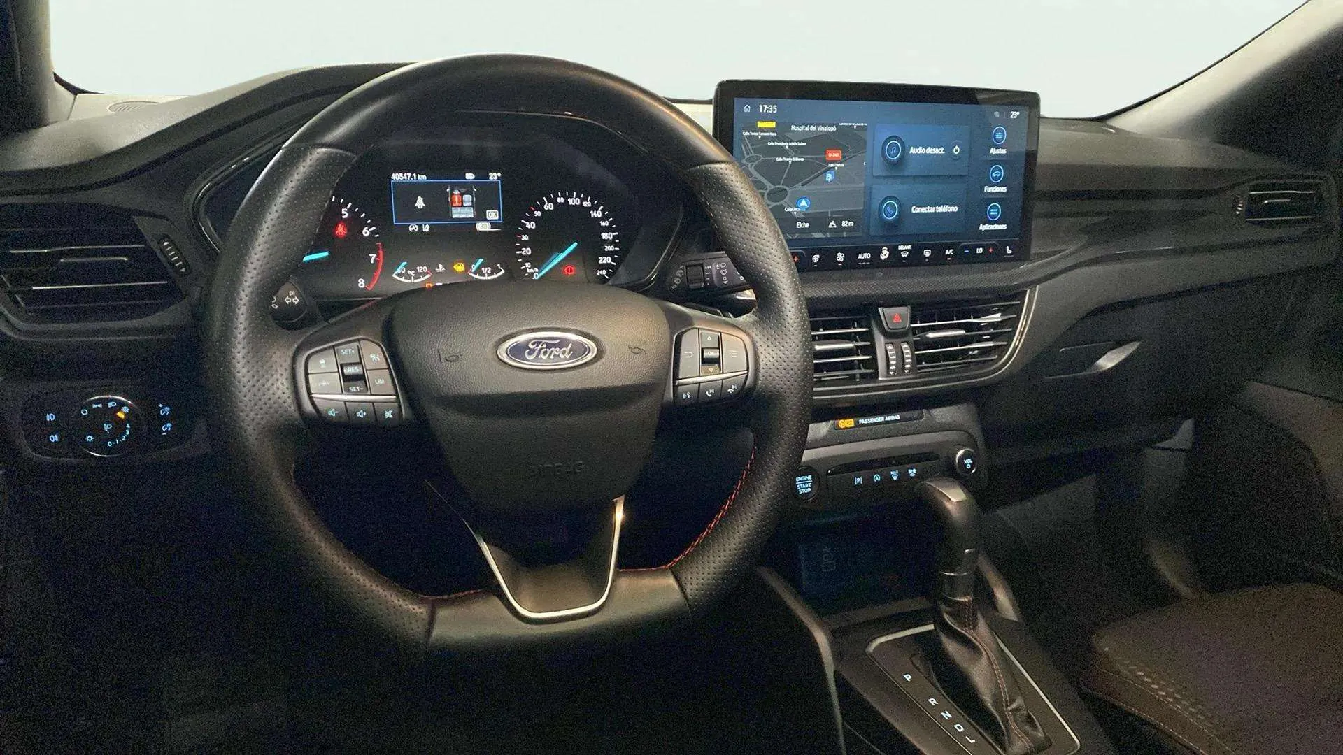 Ford Focus 1.0 EcoBoost MHEV ST-Line SB - foto 9