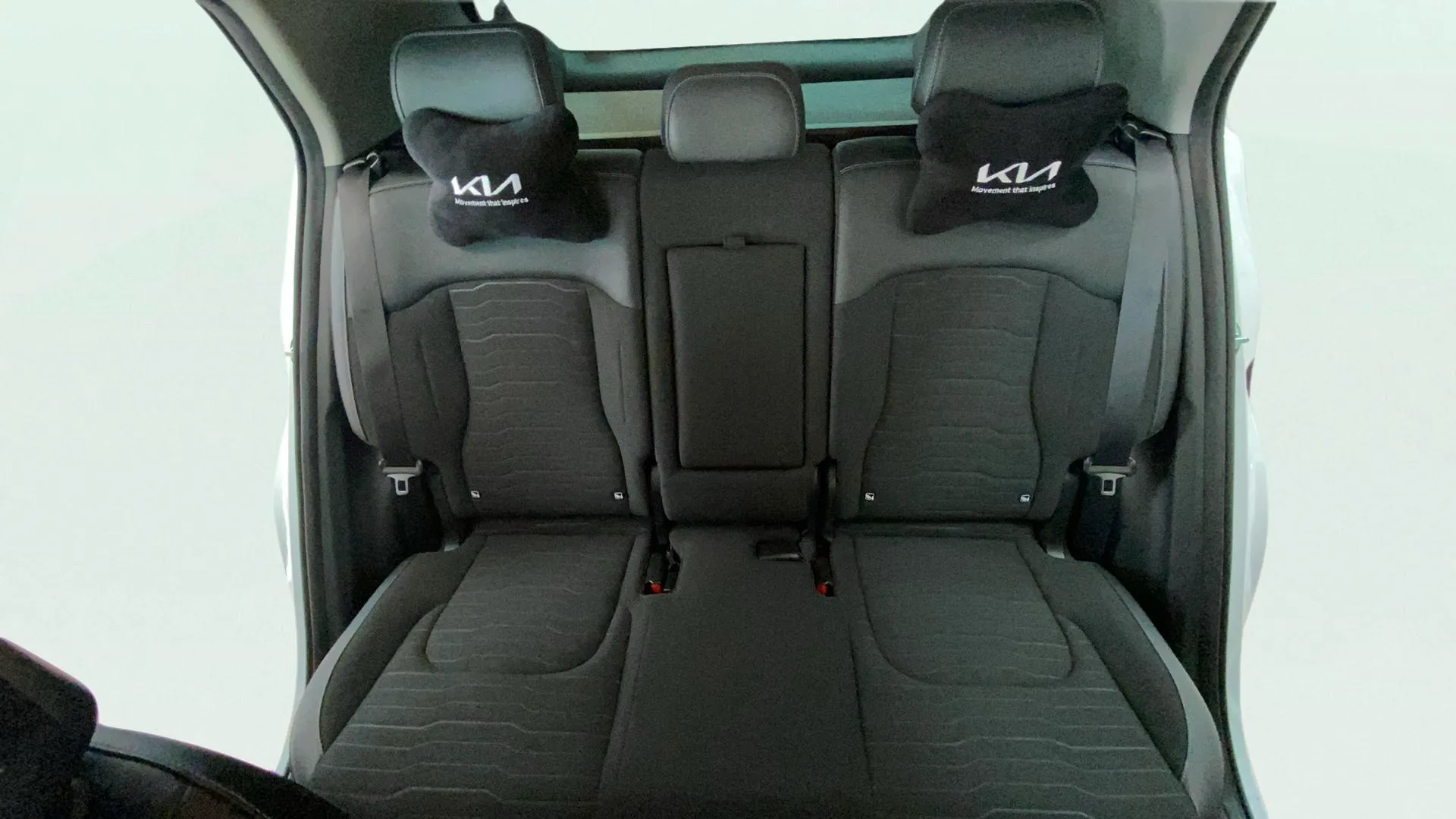 Kia Sportage 1.6 T-GDi MHEV Tech 4x2 - foto 11