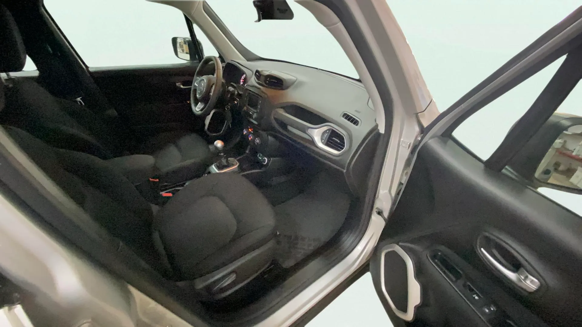 Jeep Renegade 1.0G Sport 4x2 - foto 9