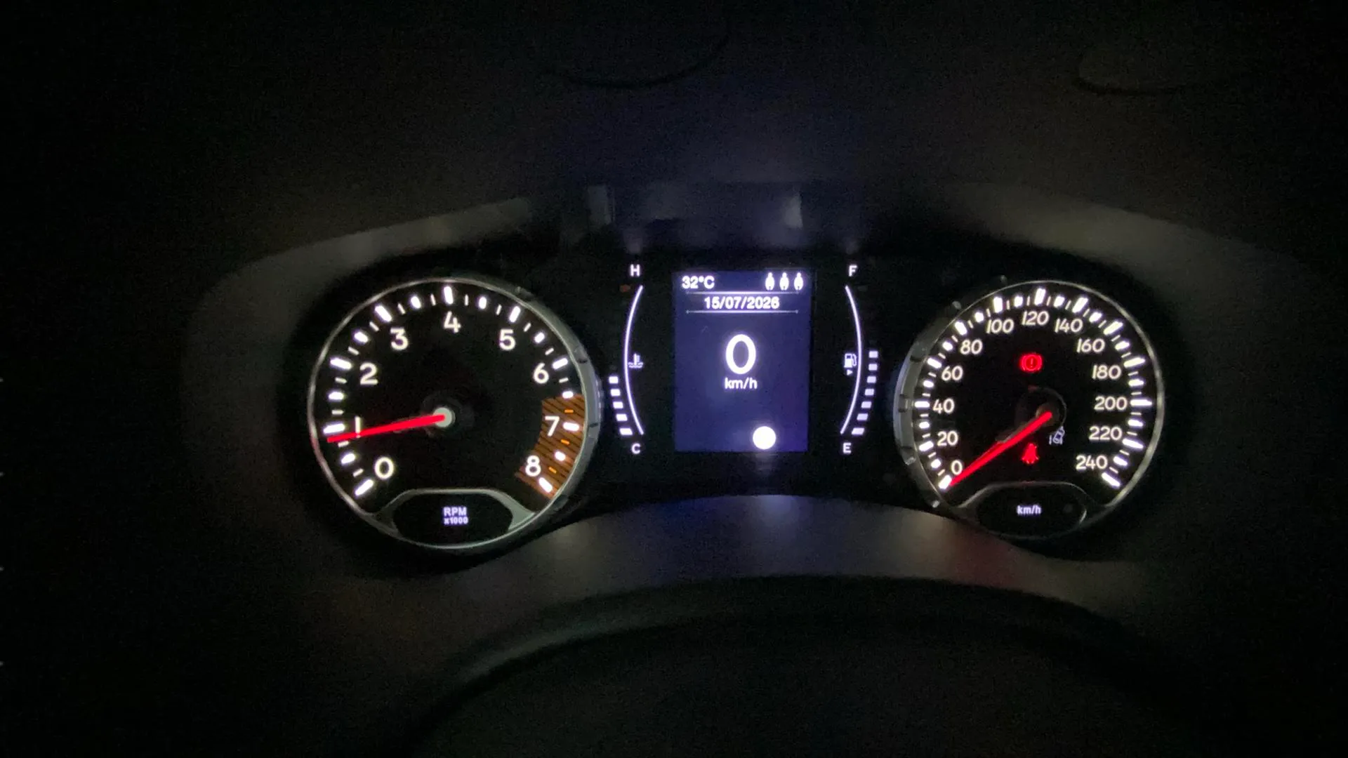 Jeep Renegade 1.0G Sport 4x2 - foto 8