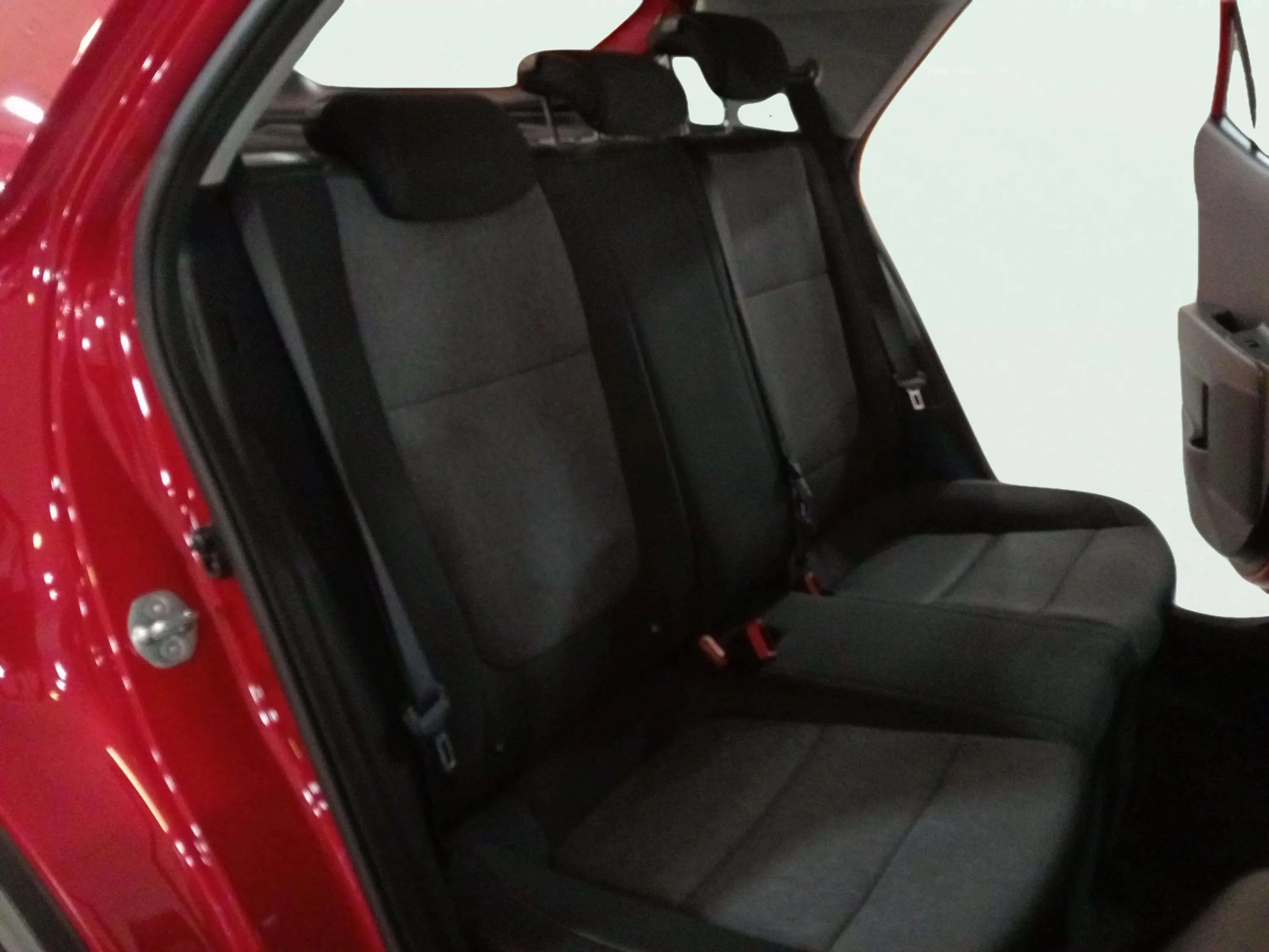Kia Stonic 1.0 T-GDi MHEV iMT Concept - foto 14