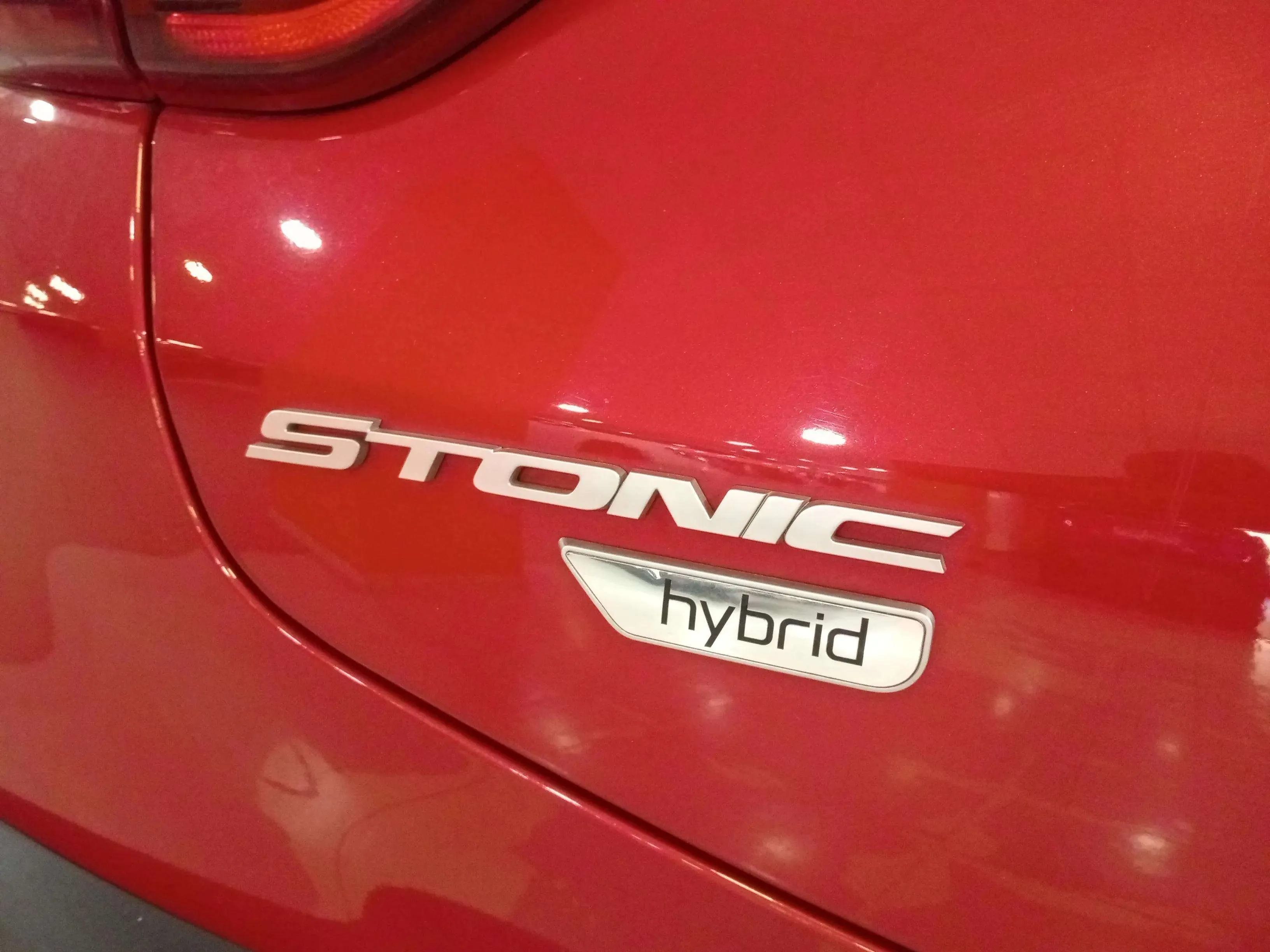 Kia Stonic 1.0 T-GDi MHEV iMT Concept - foto 25