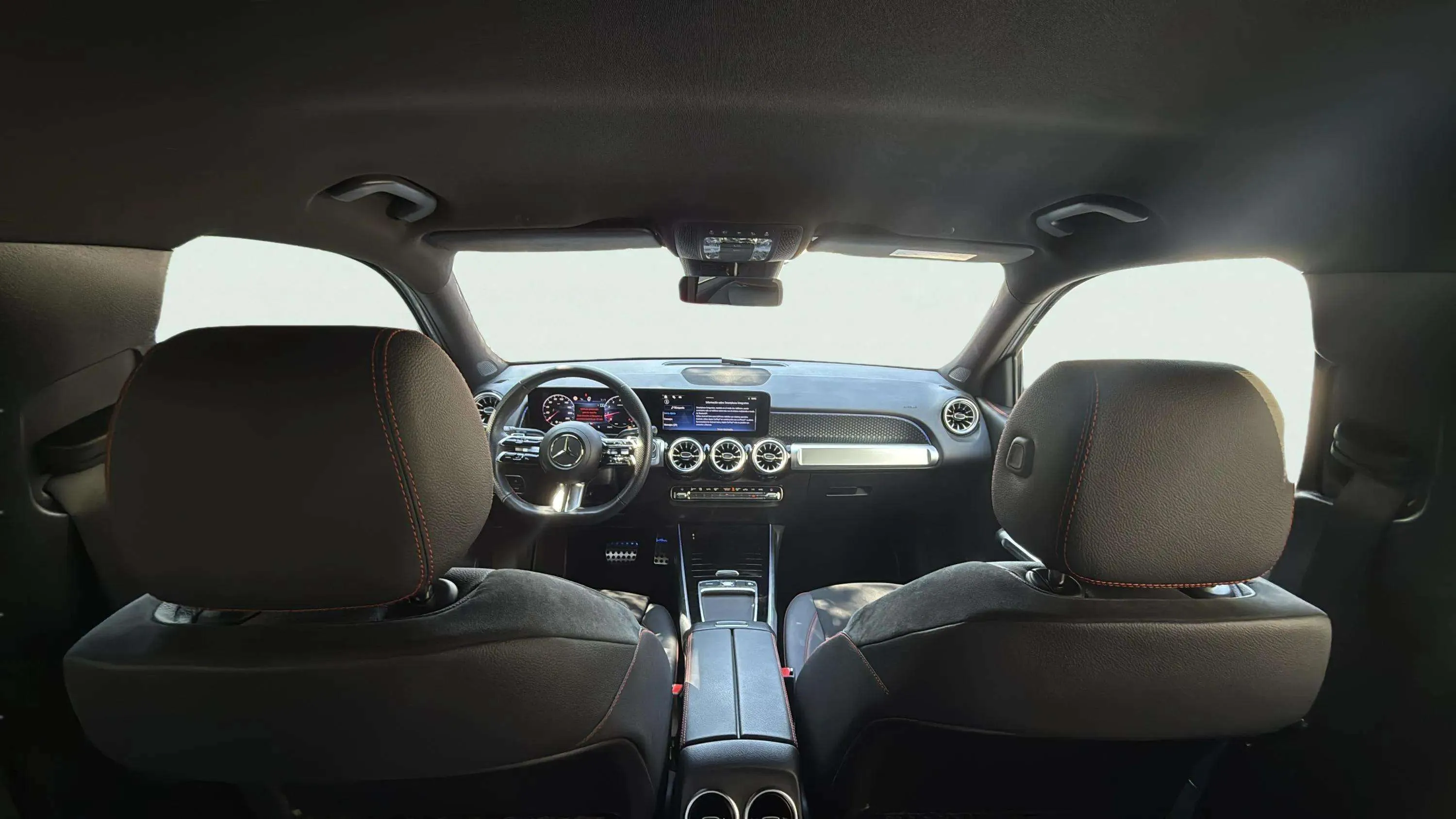 Mercedes-Benz GLB 200 - foto 14