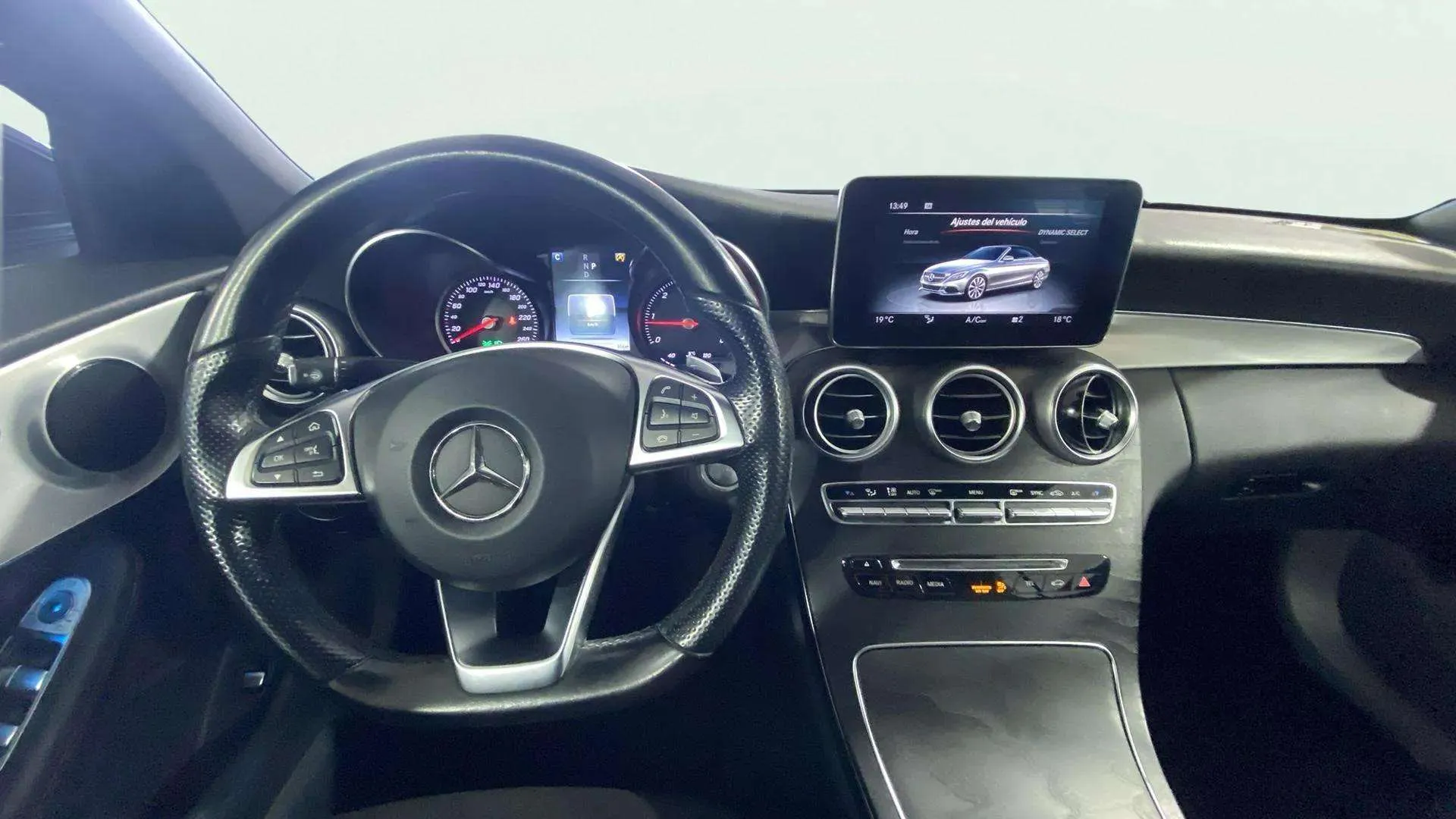Mercedes-Benz Clase C C Cabrio 220 d - foto 9