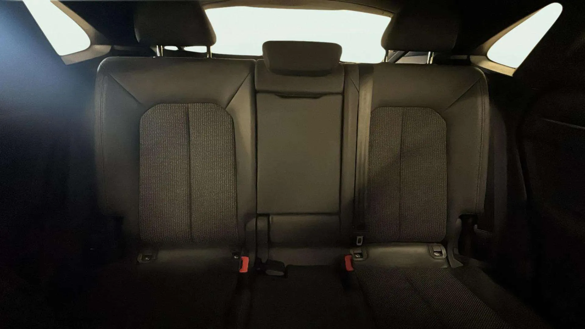 Audi Q3 S line 35 TDI S tronic - foto 14