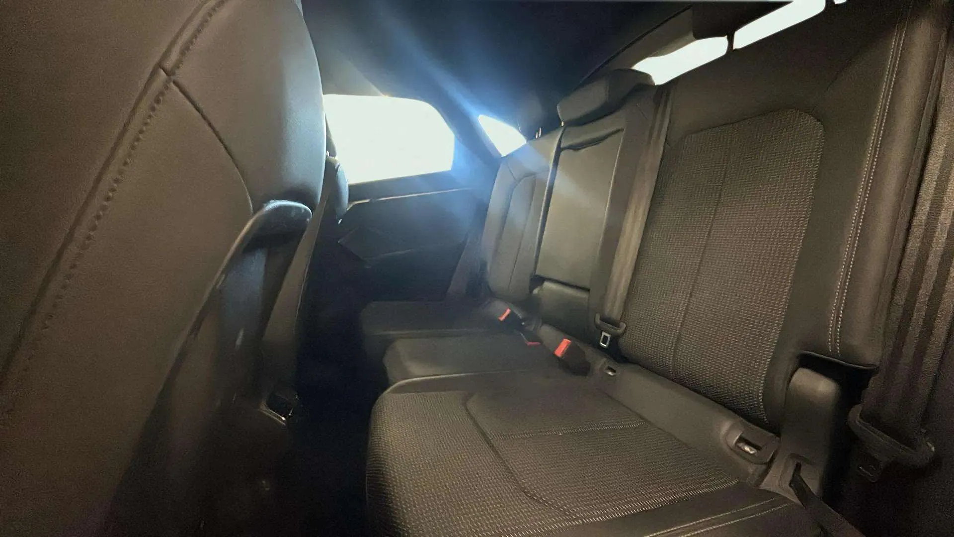 Audi Q3 S line 35 TDI S tronic - foto 13
