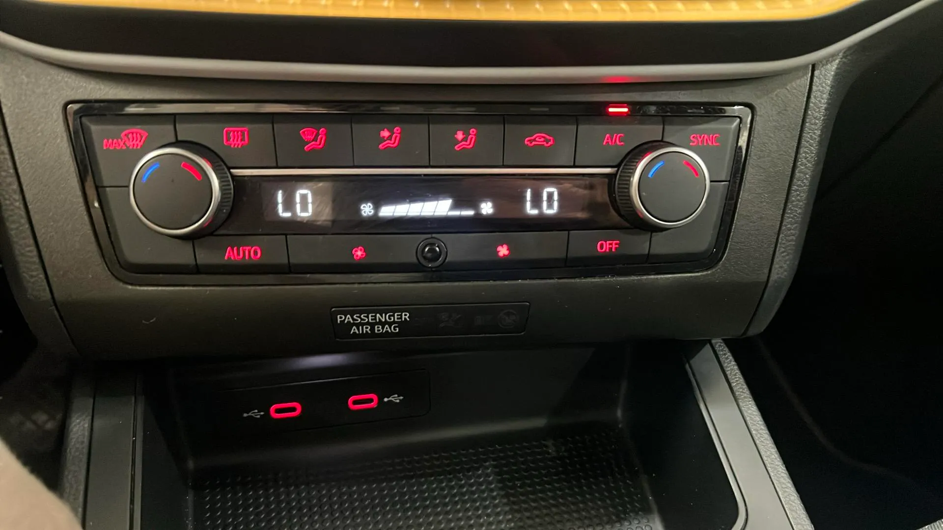 SEAT Ibiza 1.0 MPI Reference - foto 26