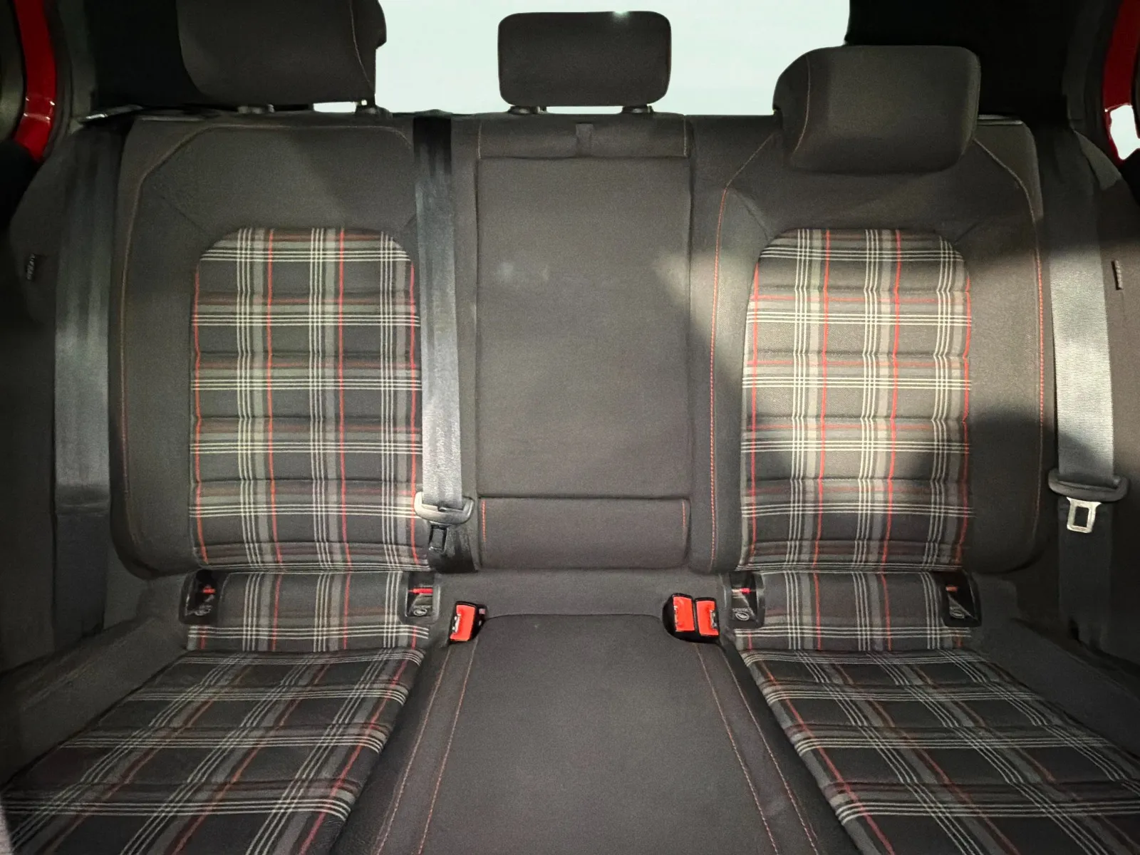 Volkswagen Golf GTI 2.0 TSI DSG - foto 21