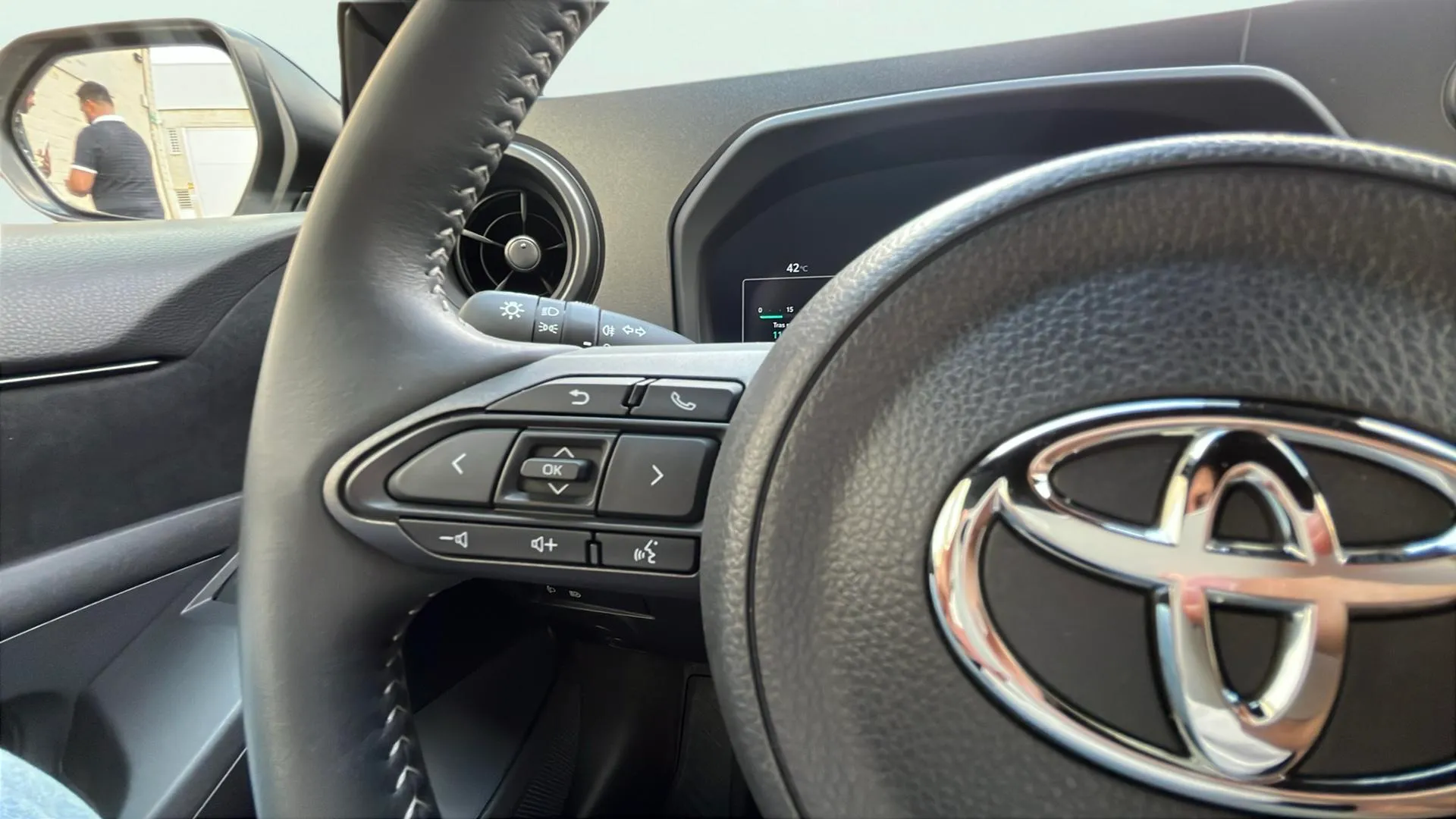 Toyota Yaris 1.6T 276 RZ - foto 22