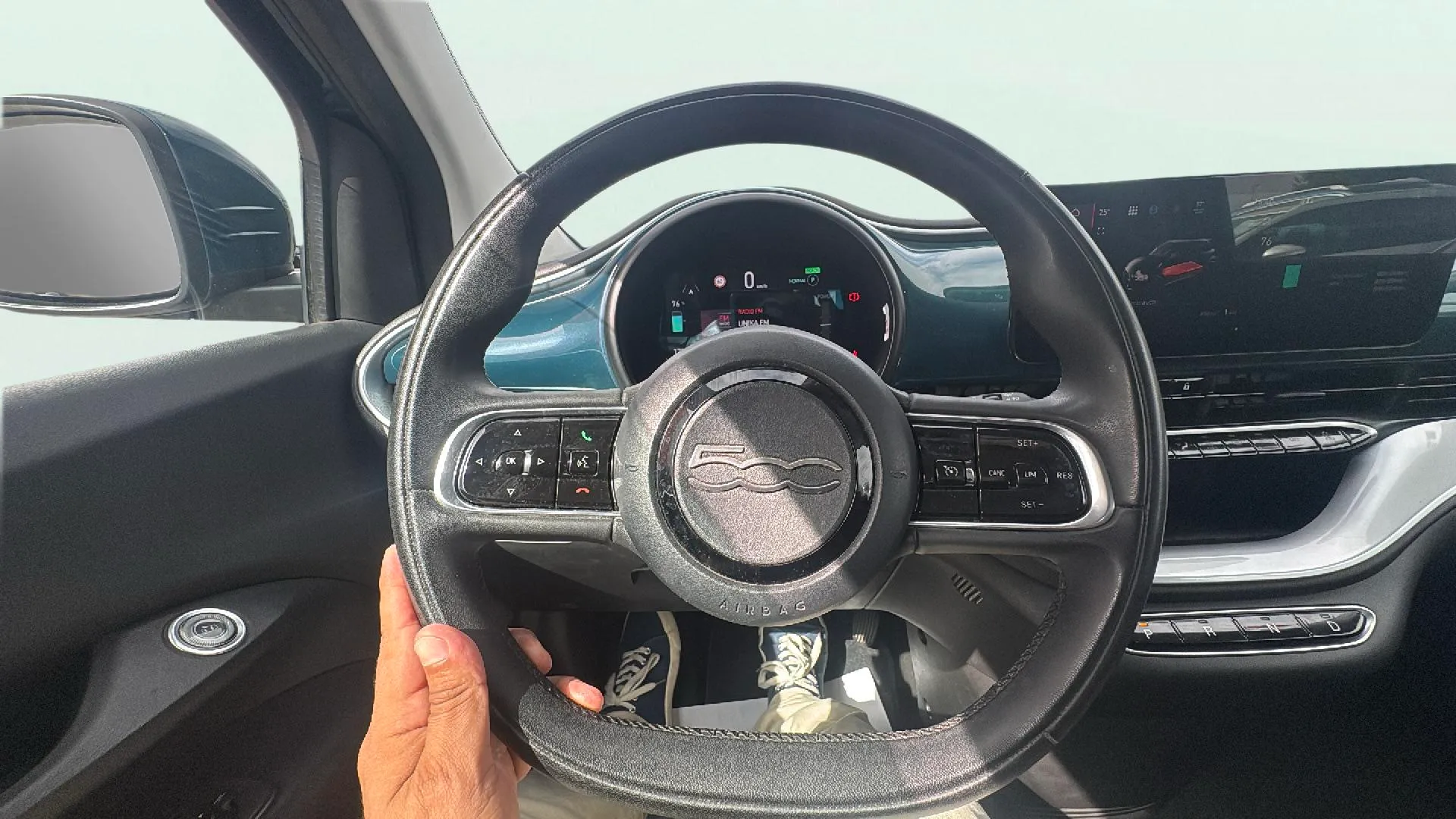 Fiat 500 Action Hb 185km - foto 21