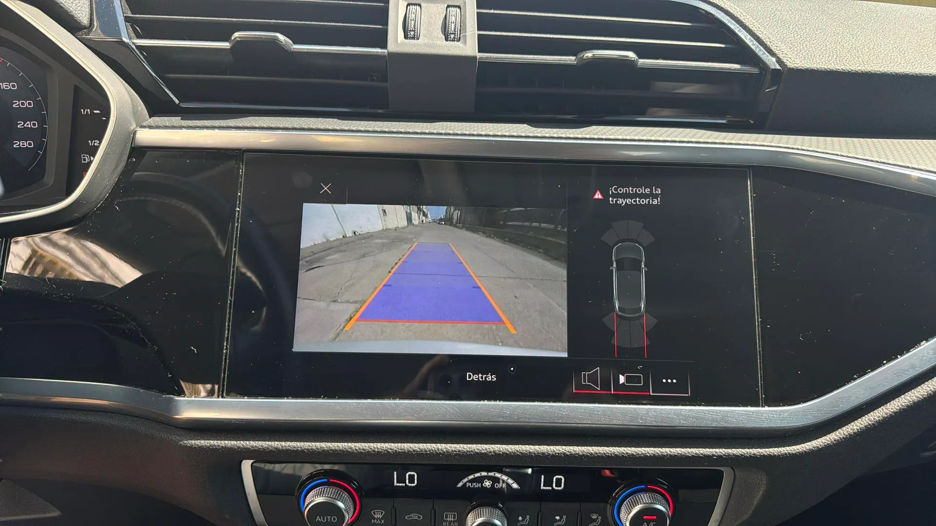 Audi Q3 40 TDI S tronic quattro - foto 19