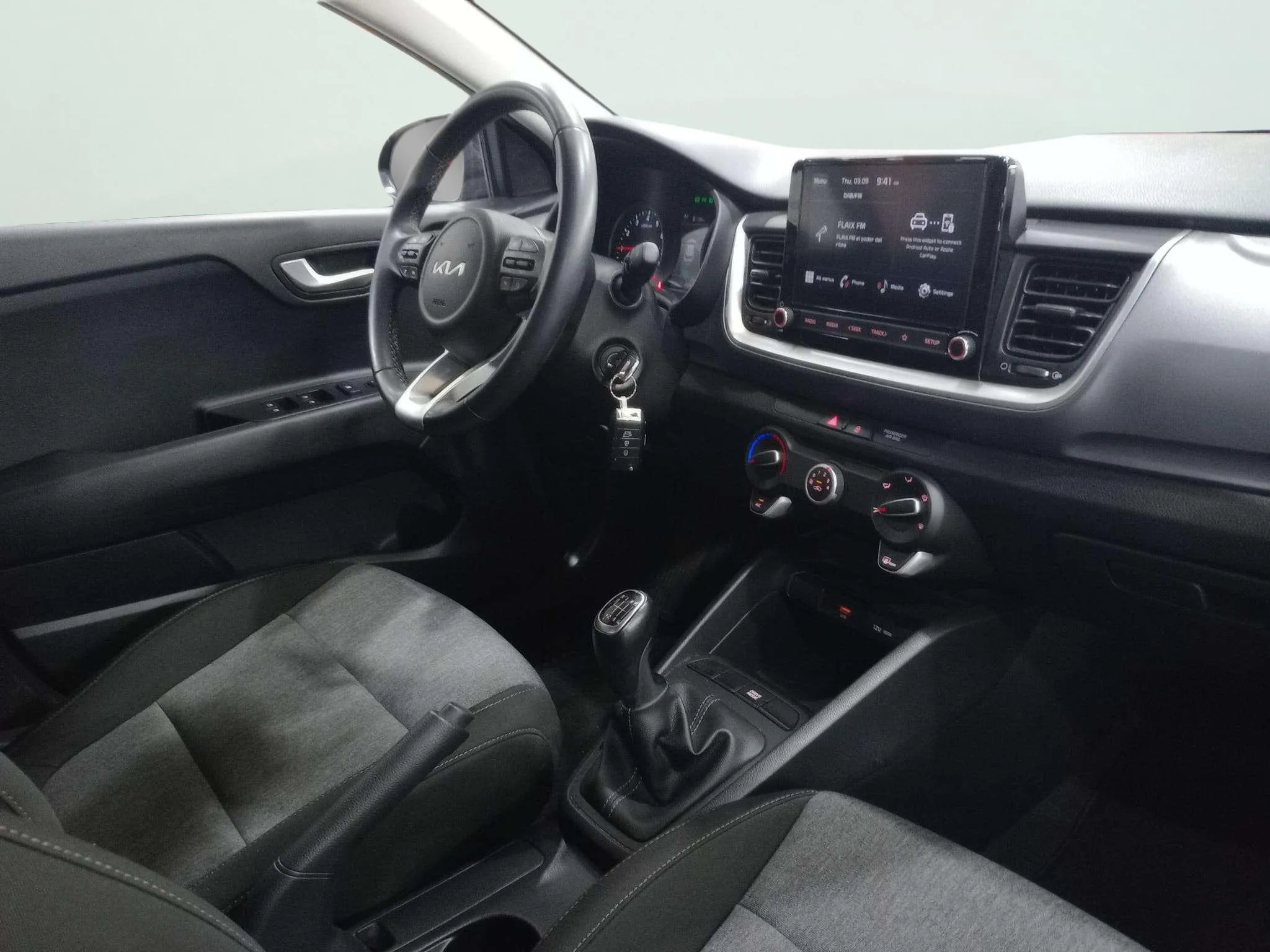 Kia Stonic 1.0 T-GDi MHEV iMT Concept - foto 13