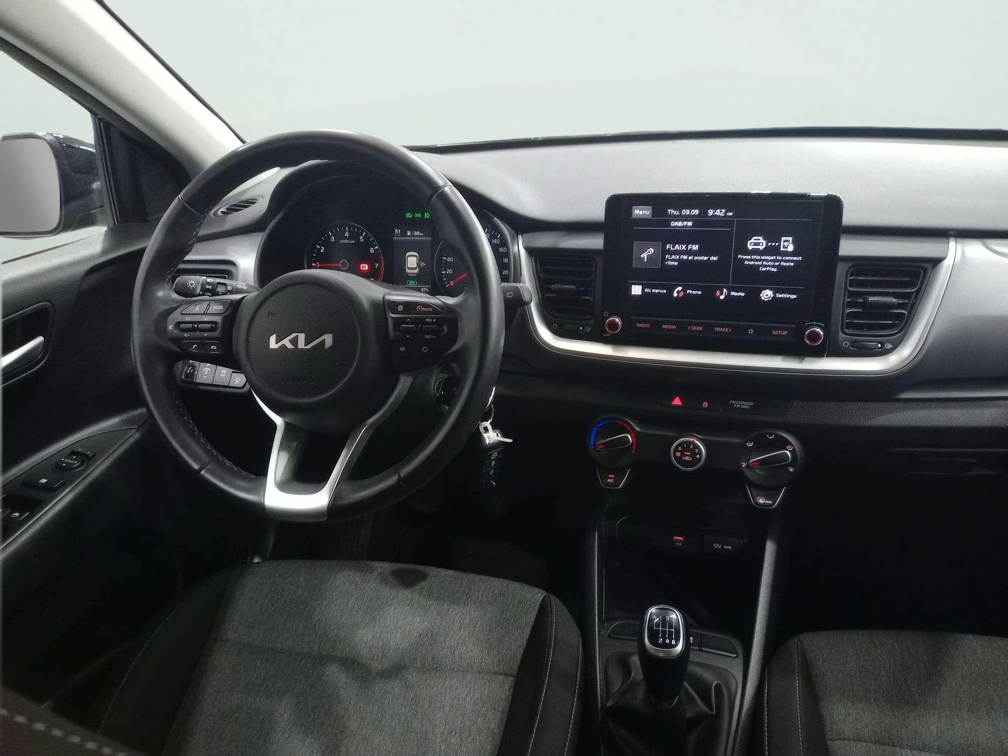 Kia Stonic 1.0 T-GDi MHEV iMT Concept - foto 15