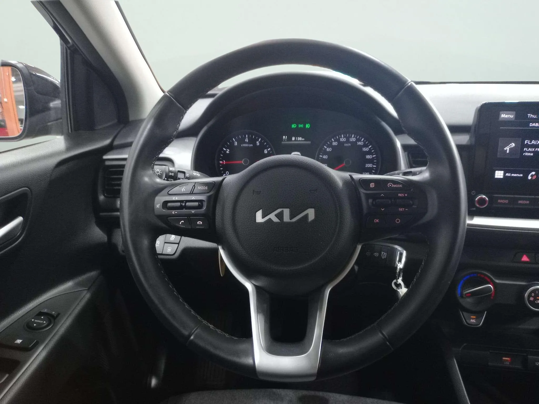 Kia Stonic 1.0 T-GDi MHEV iMT Concept - foto 16