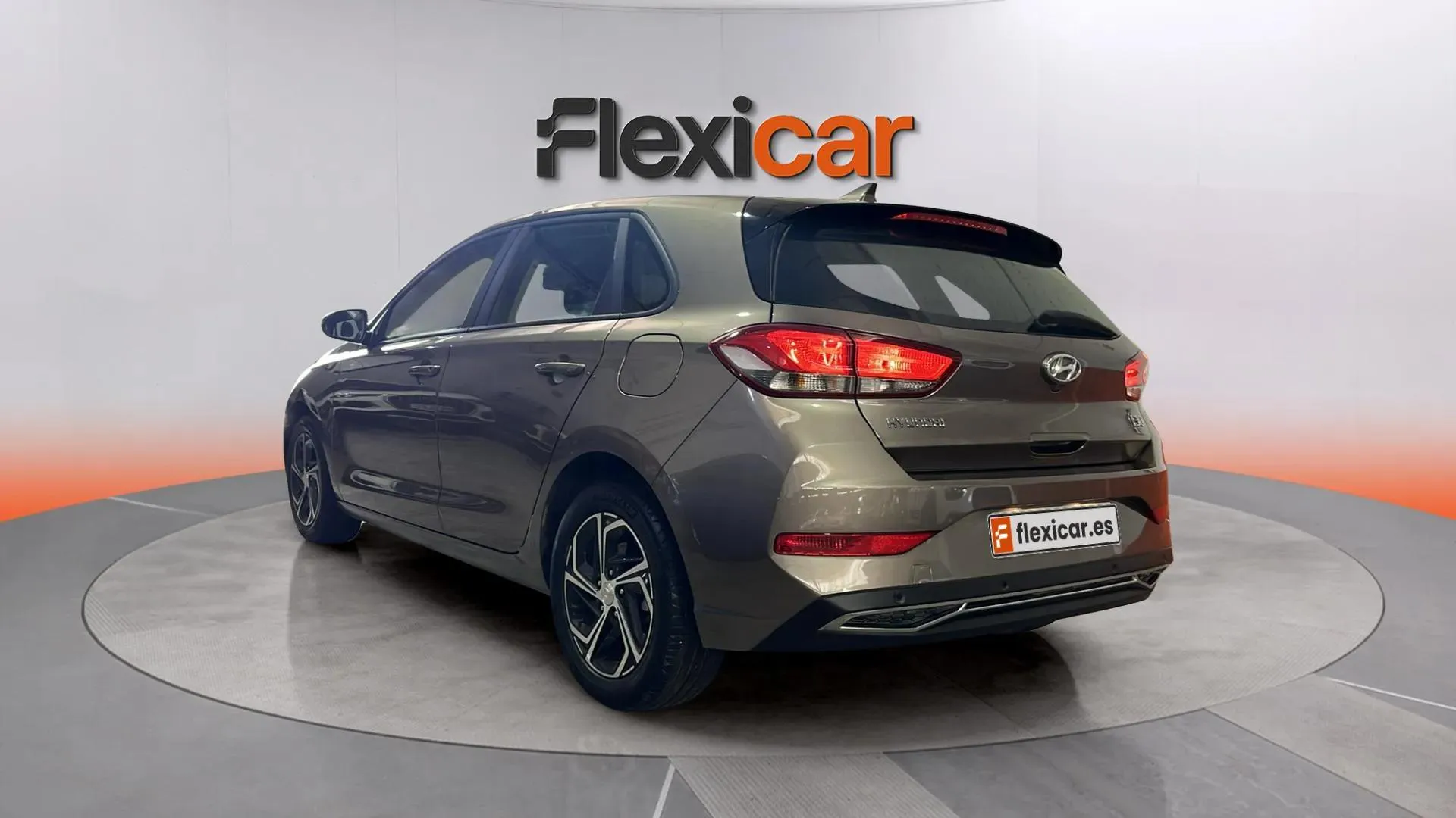 Hyundai i30 1.6 CRDi Klass - foto 5