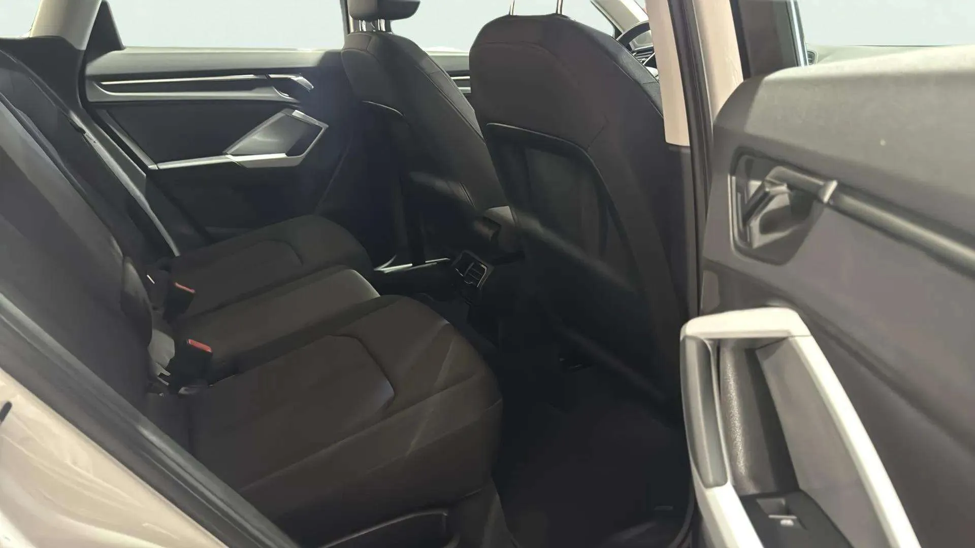 Audi Q3 Advanced 35 TDI S tronic - foto 23