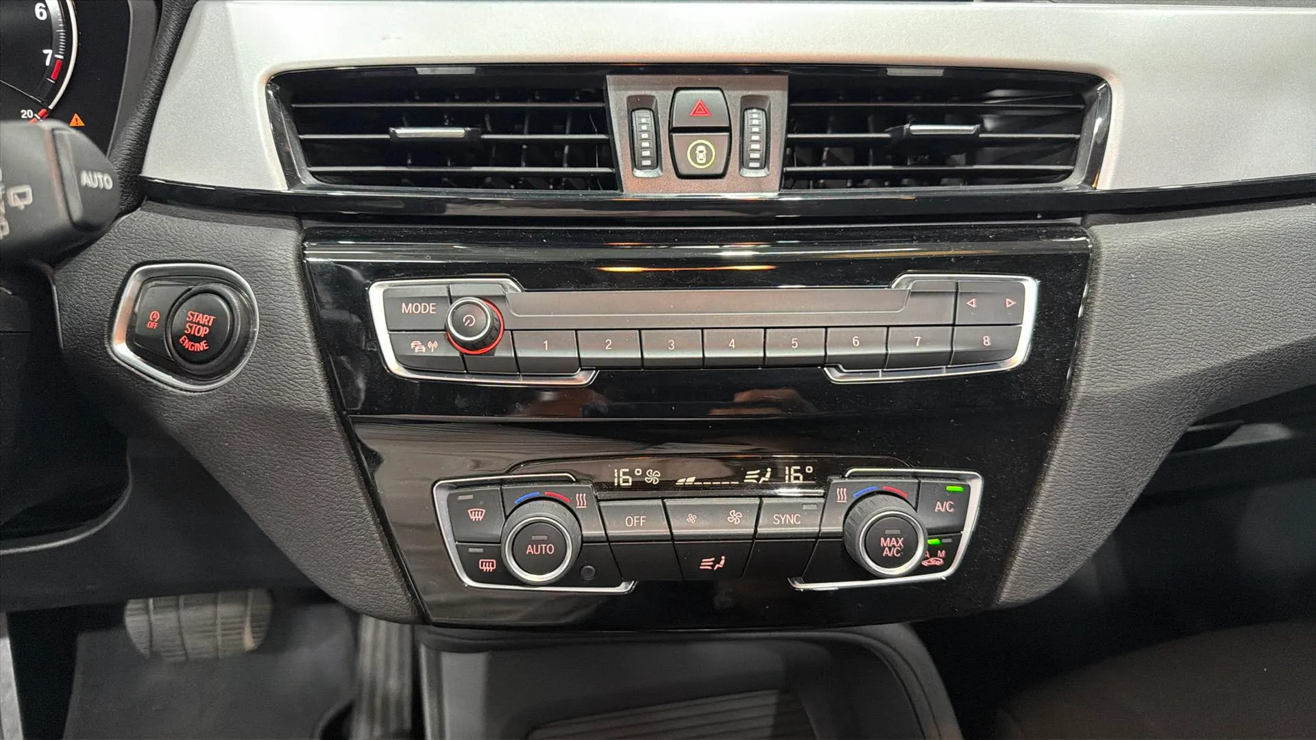 BMW X1 sDrive18i - foto 20