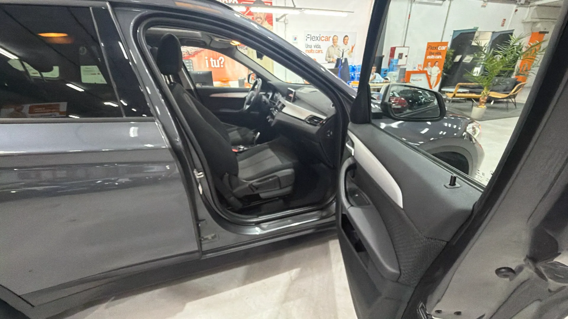 BMW X1 sDrive18i - foto 12