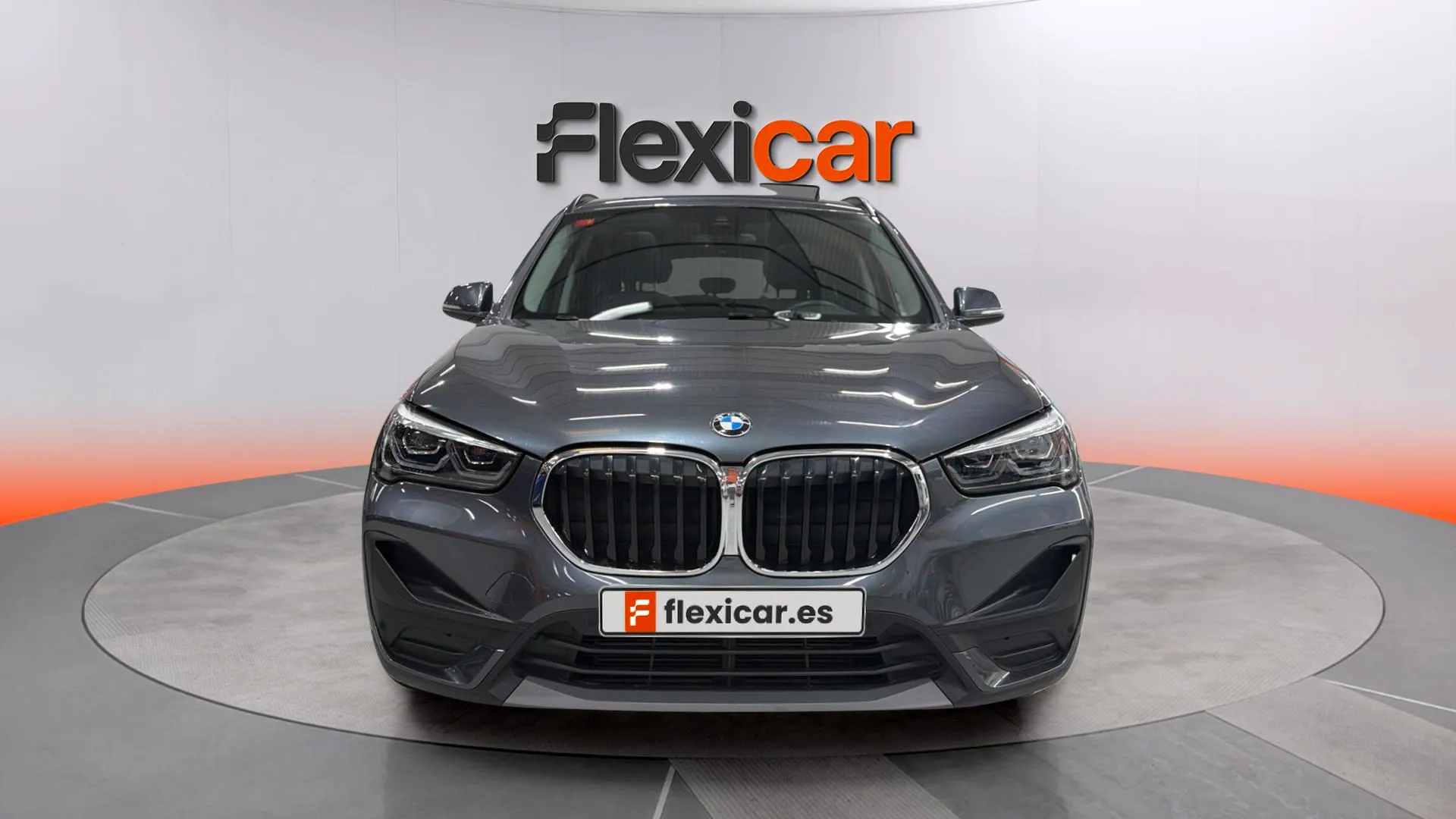 BMW X1 sDrive18i - foto 2