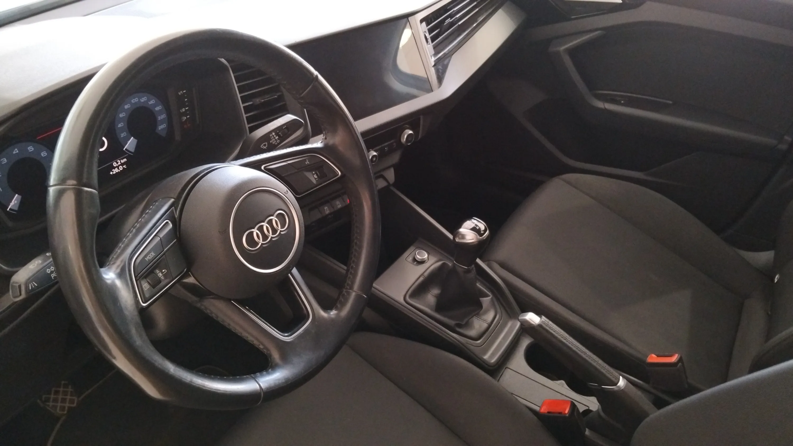 Audi A1 Sportback Advanced 25 TFSI - foto 7