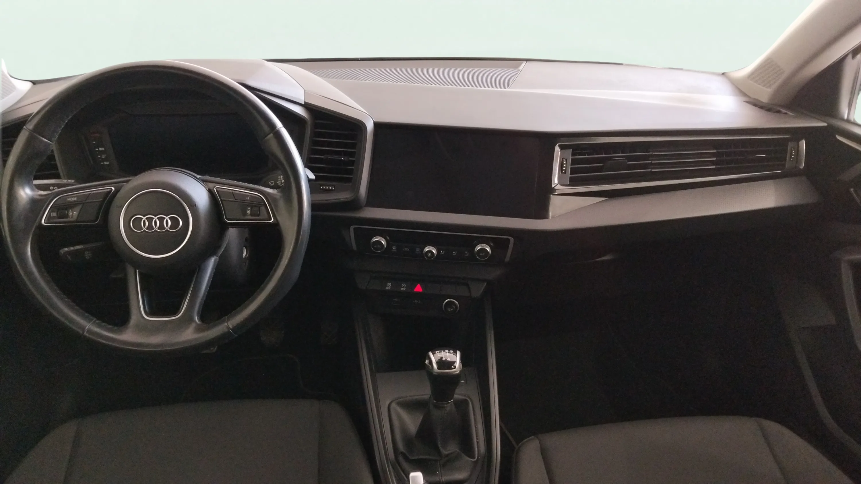 Audi A1 Sportback Advanced 25 TFSI - foto 11