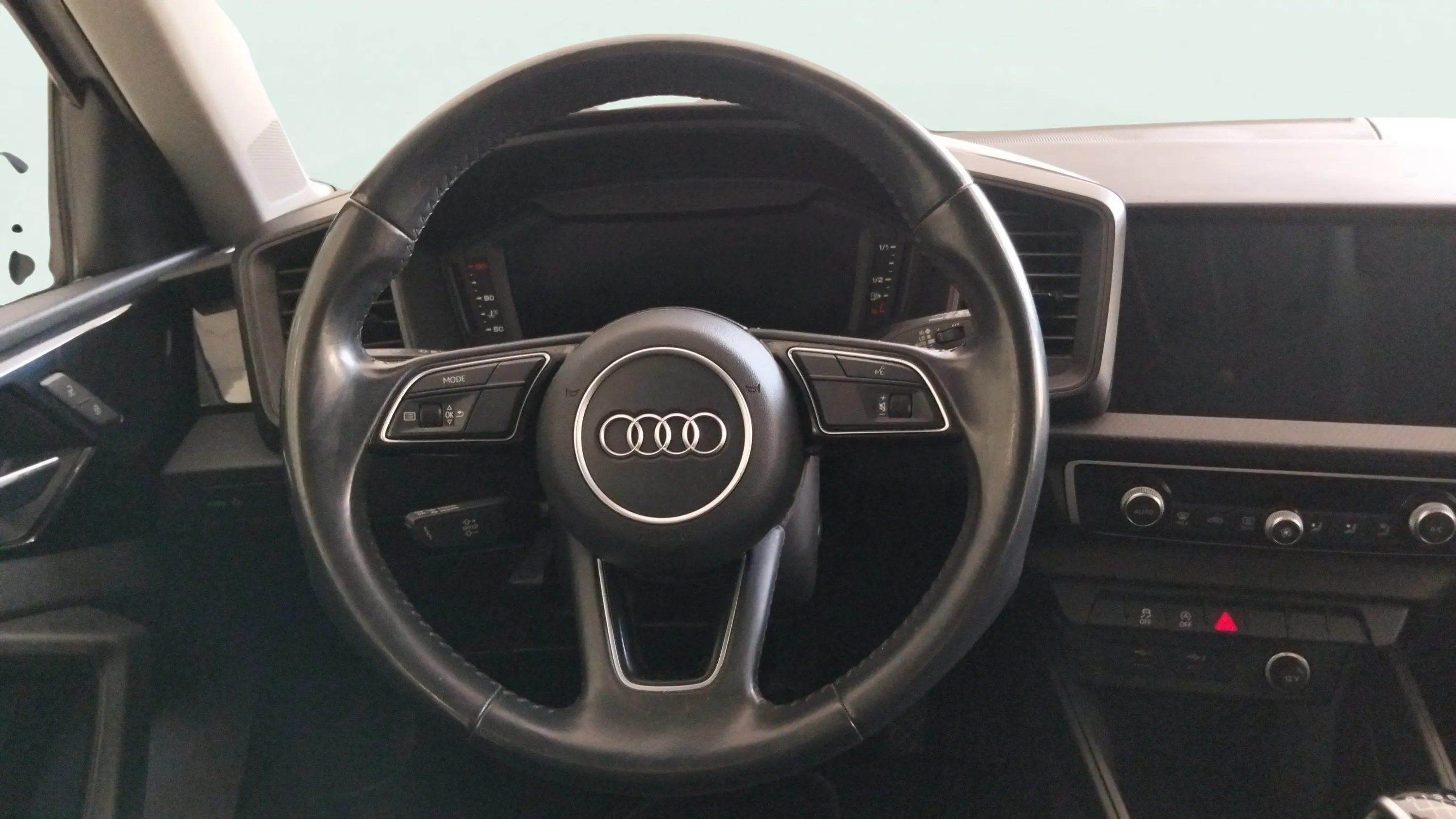 Audi A1 Sportback Advanced 25 TFSI - foto 13