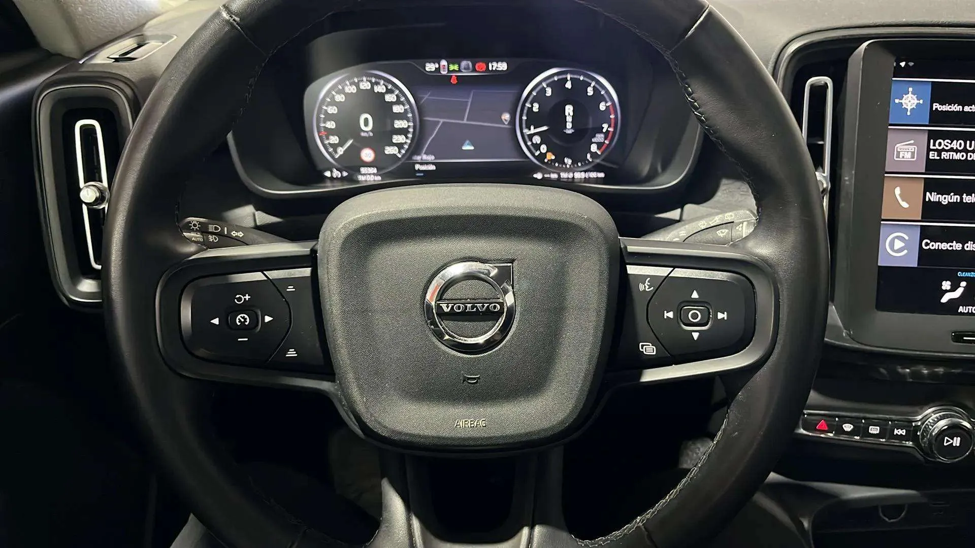 Volvo XC40 1.5 T2 Momentum Core - foto 10