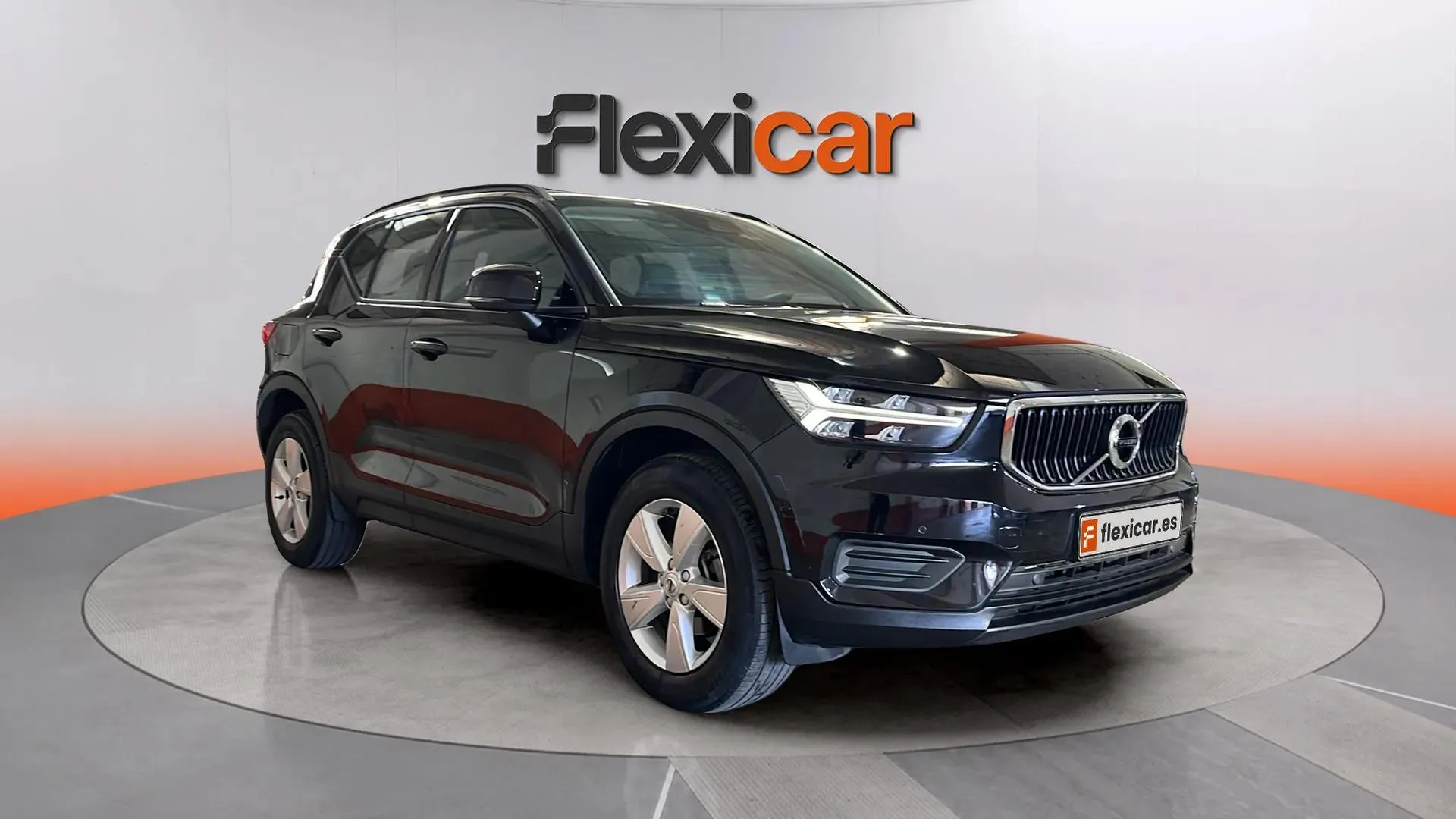 Volvo XC40 1.5 T2 Momentum Core