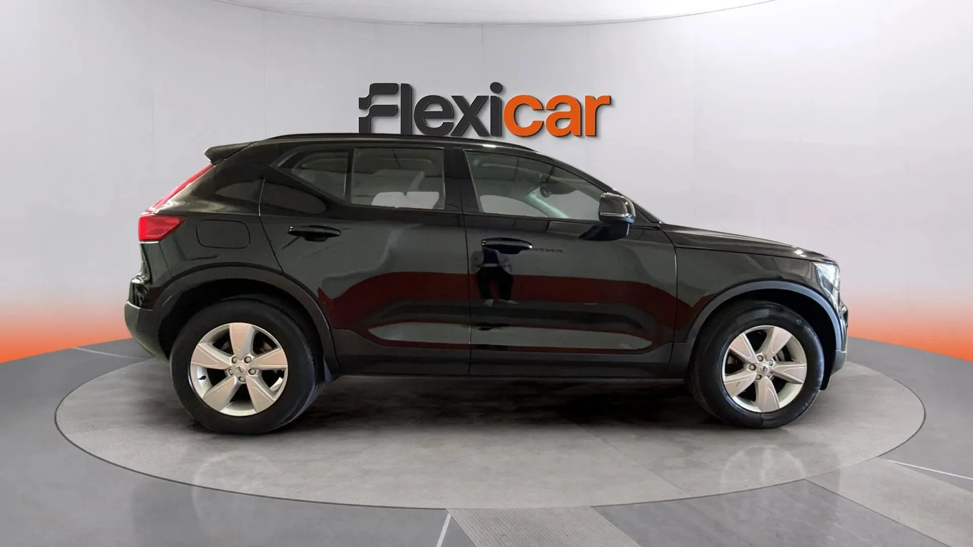 Volvo XC40 1.5 T2 Momentum Core - foto 8