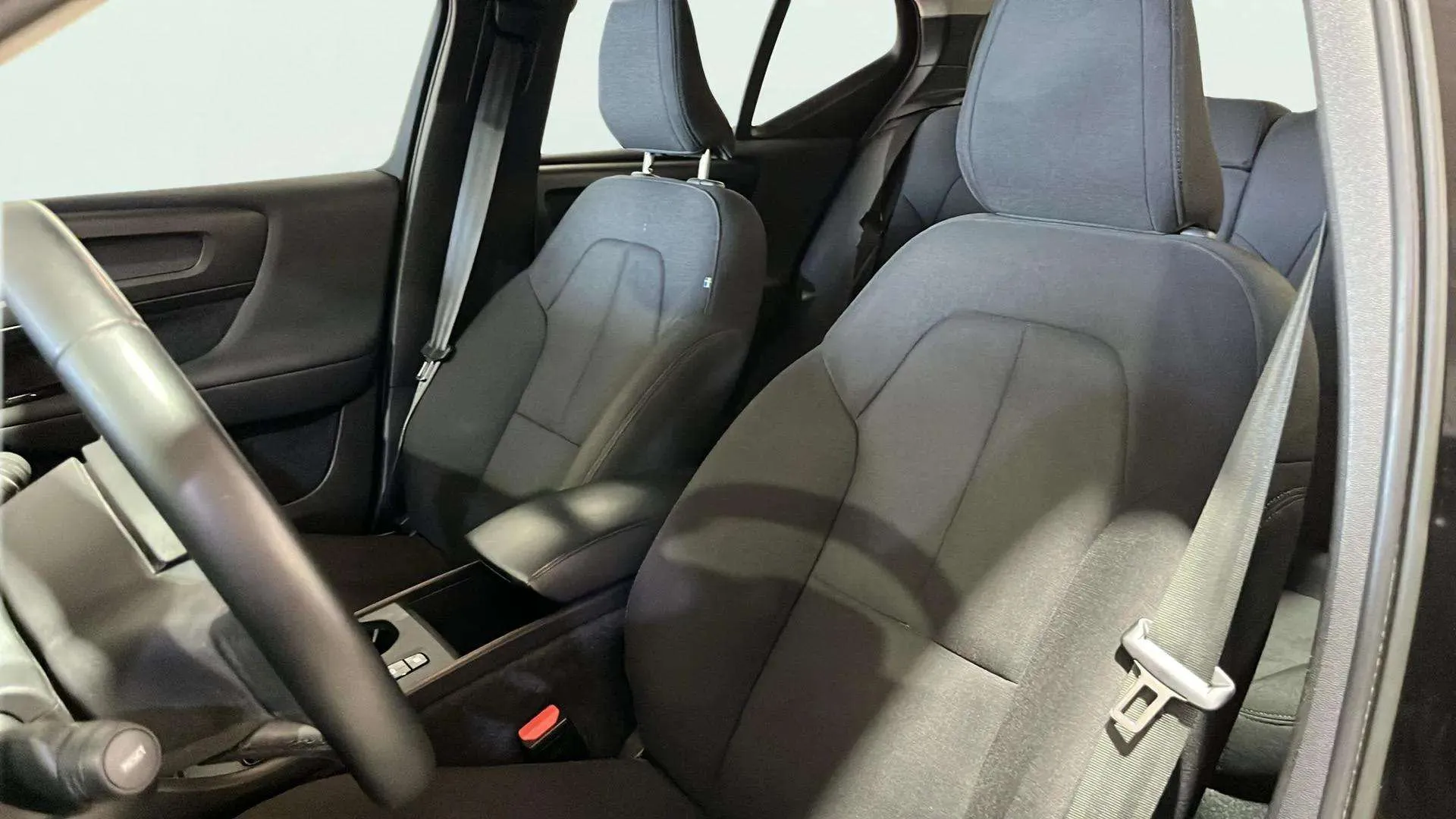 Volvo XC40 1.5 T2 Momentum Core - foto 21