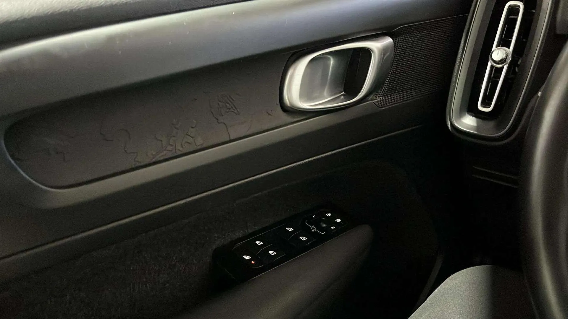 Volvo XC40 1.5 T2 Momentum Core - foto 15