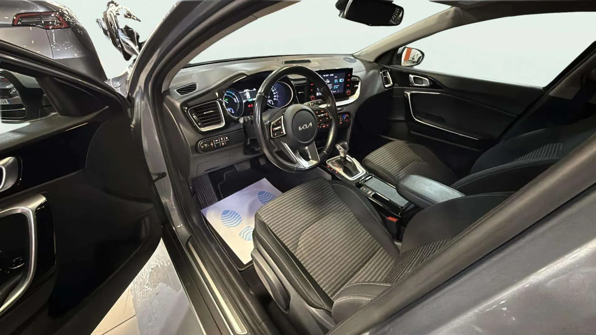 Kia XCeed 1.6 GDi PHEV eDrive - foto 9