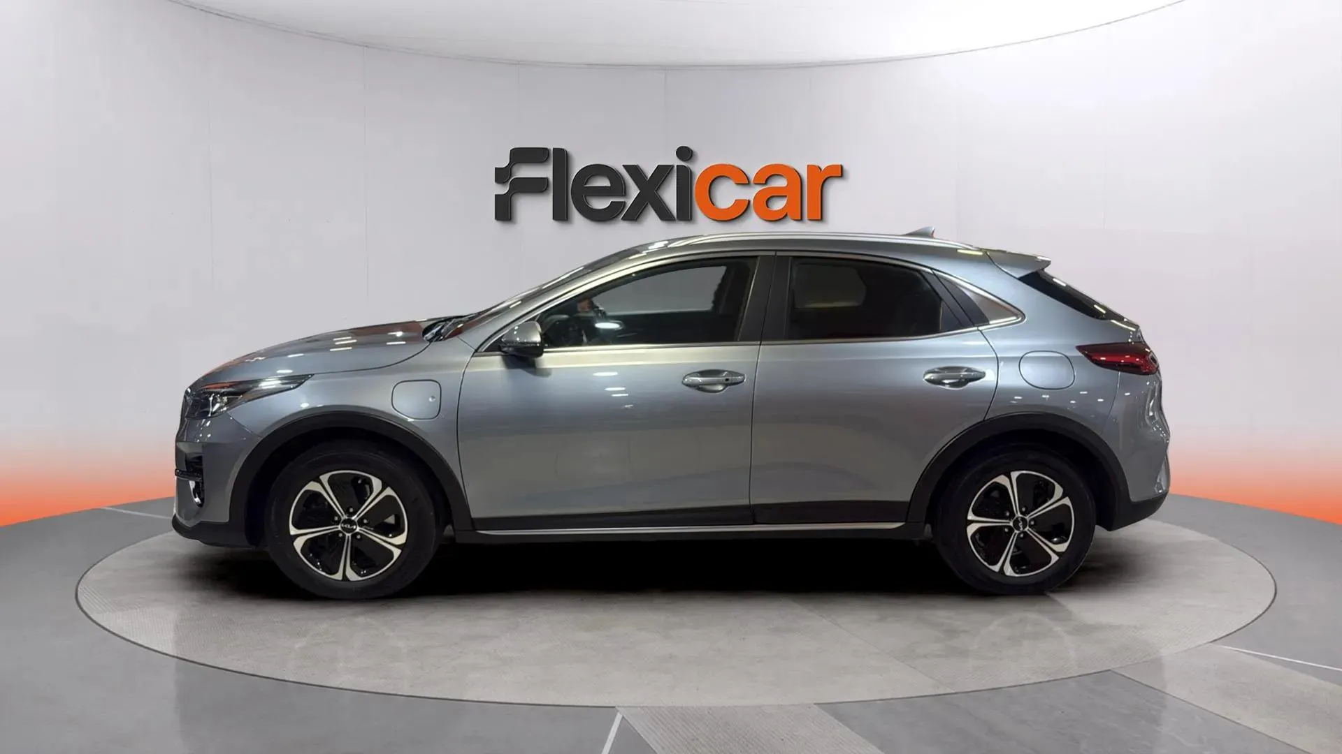 Kia XCeed 1.6 GDi PHEV eDrive - foto 4