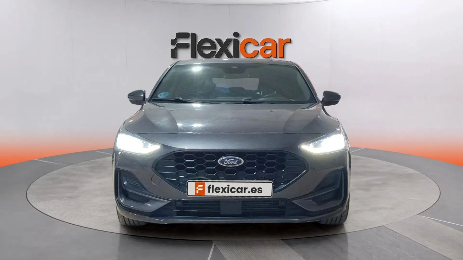 Ford Focus 1.0 EcoBoost MHEV ST-Line - foto 2